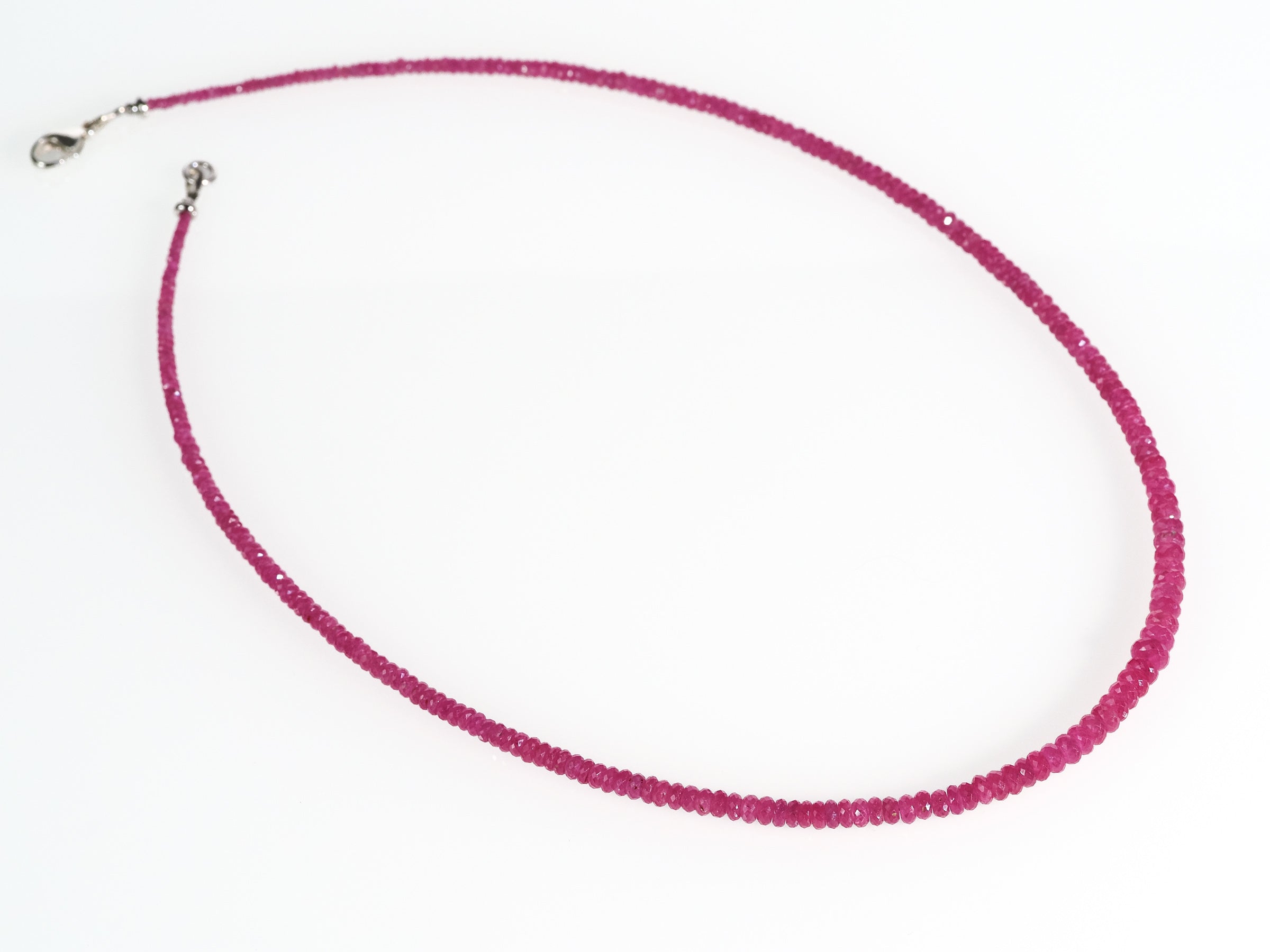 Pink Saphir Kette 925 Silber – facettiert & selten