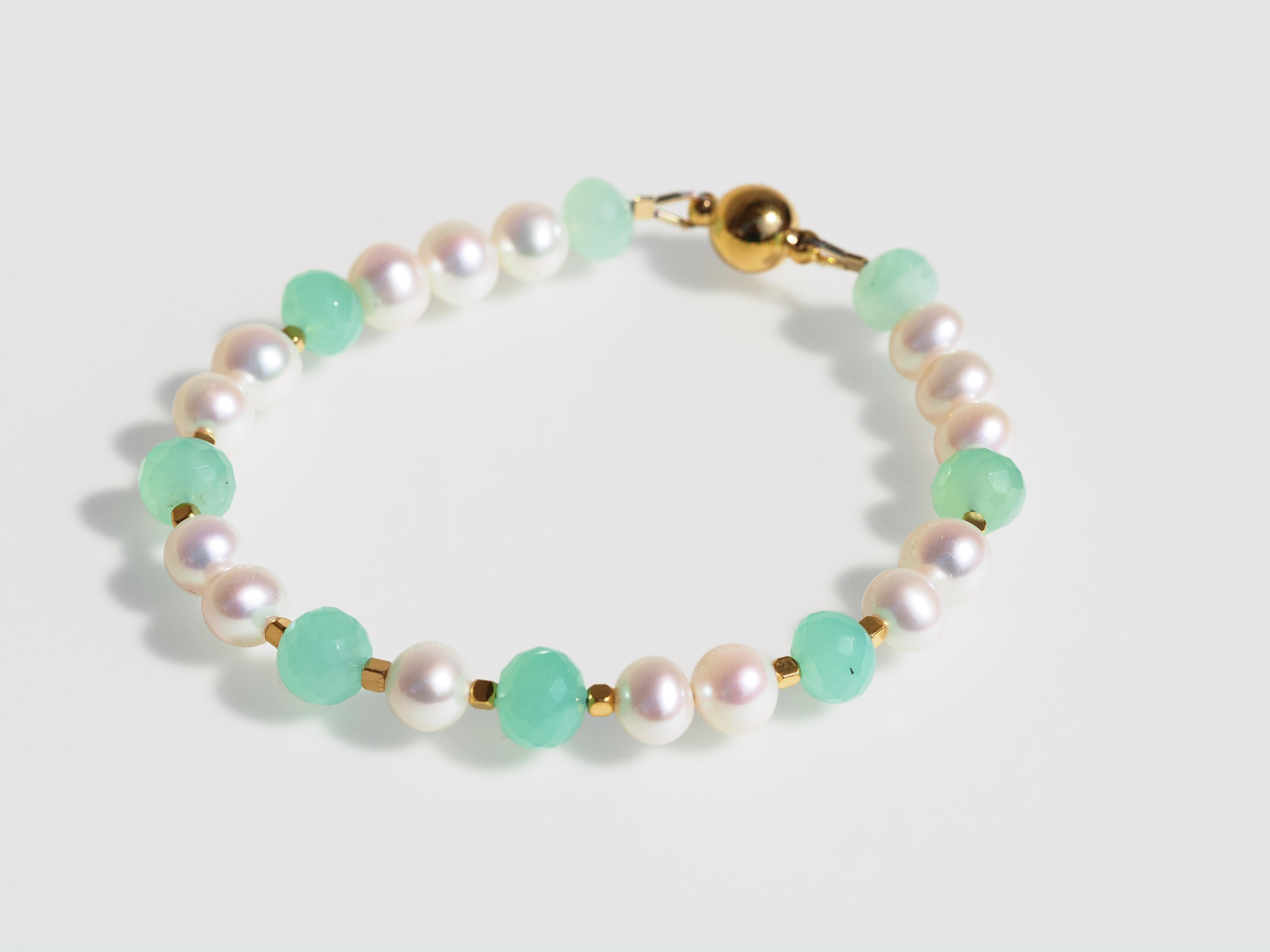 Perlen Armband mit Chrysopras– Magnet Verschluss - elstardesign