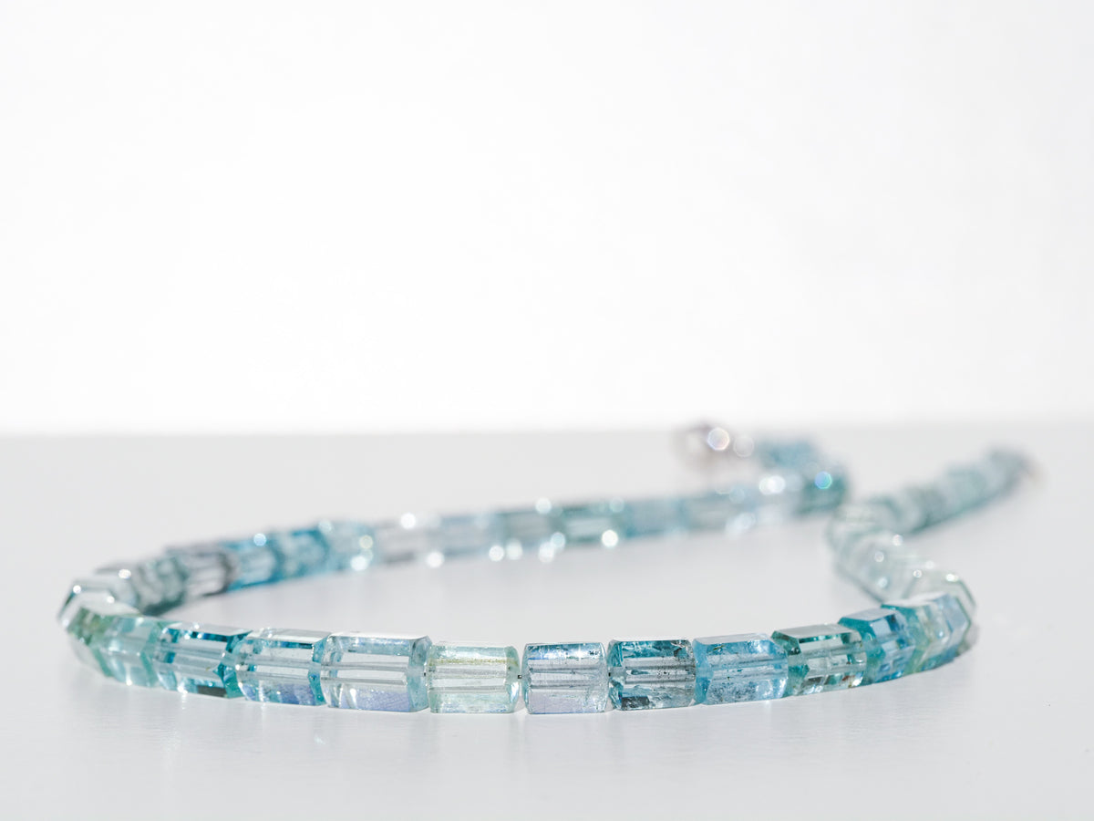 Aquamarin Kristall Kette blaue Edelstein Halskette Natur