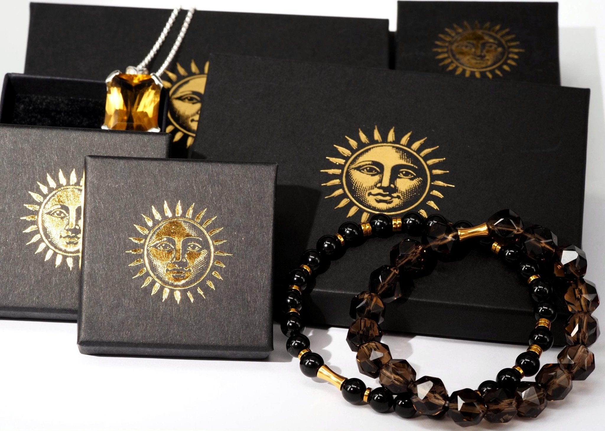 Anhänger Granat – zierlicher Edelsteinanhänger Silber