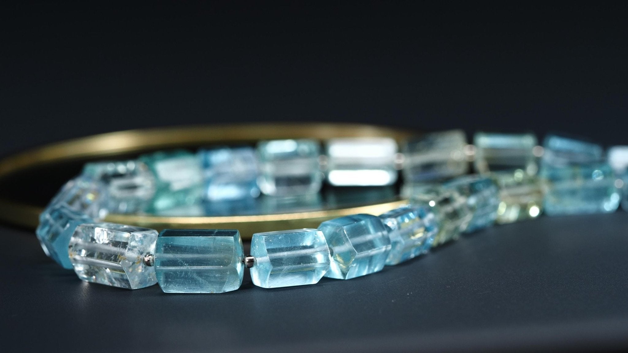 Aquamarin Kette 100% Naturkristalle 47cm blau