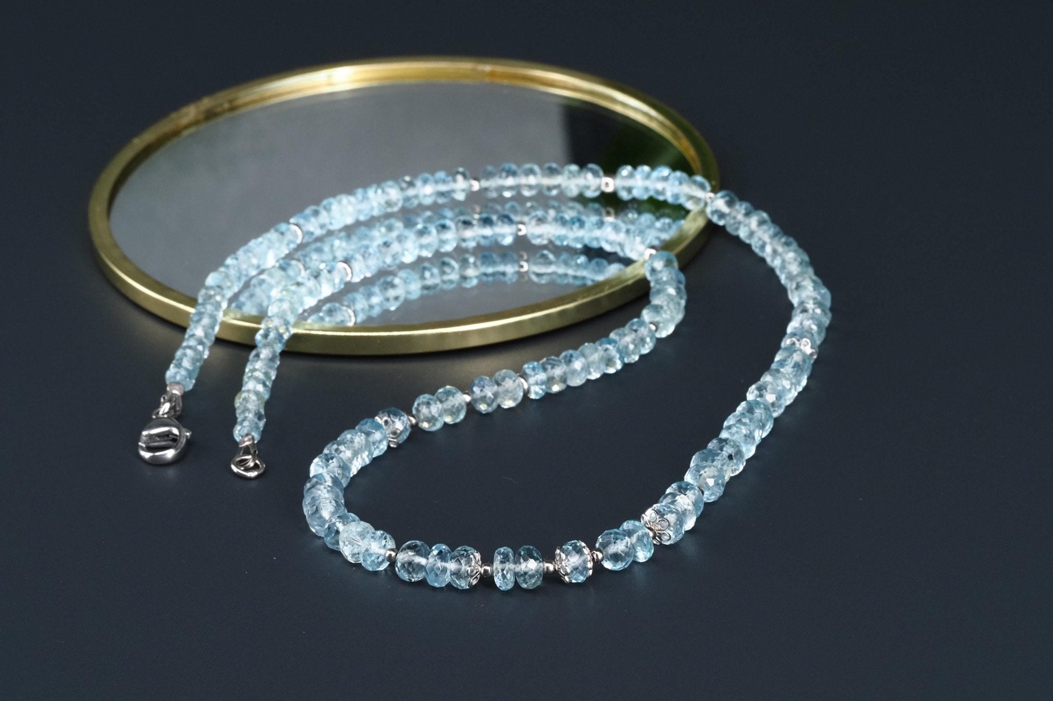 Aquamarin Kette facettiert hellblaues Edelstein Collier