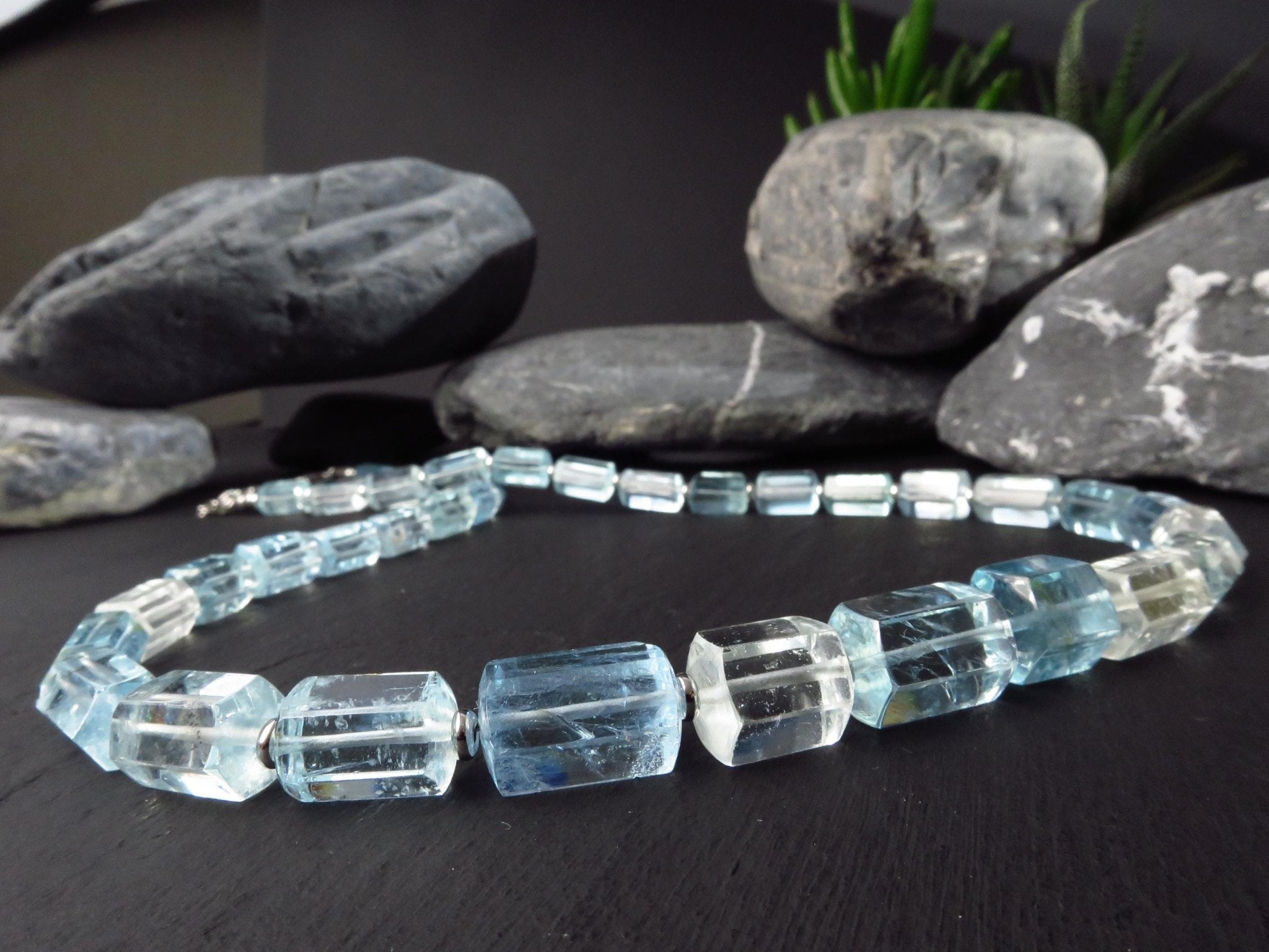 Aquamarin Kette Silber Naturkristalle 53cm blau