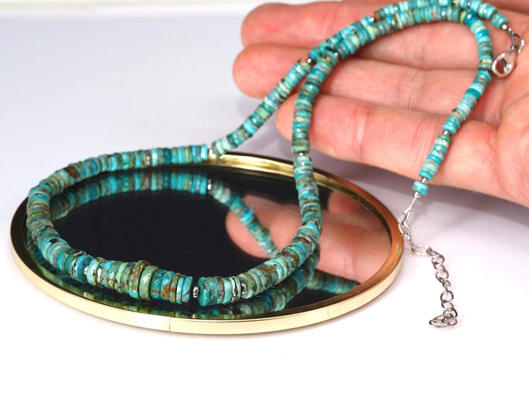 Arizona Türkis Halskette – facettierte Natursteine mit Silberverschluss