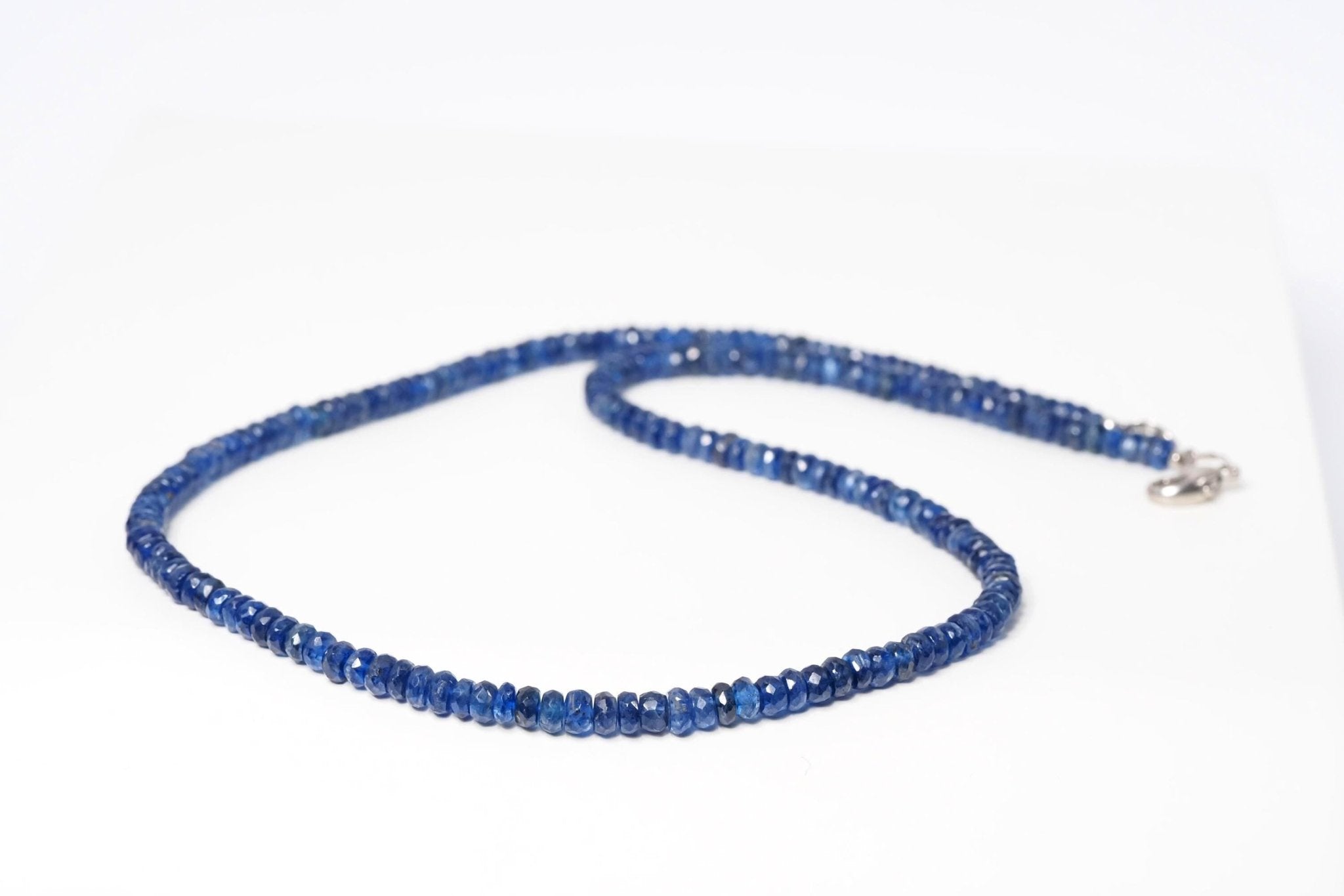 Blaue Saphir Kette facettiert natürlich und unbehandelt 44 cm