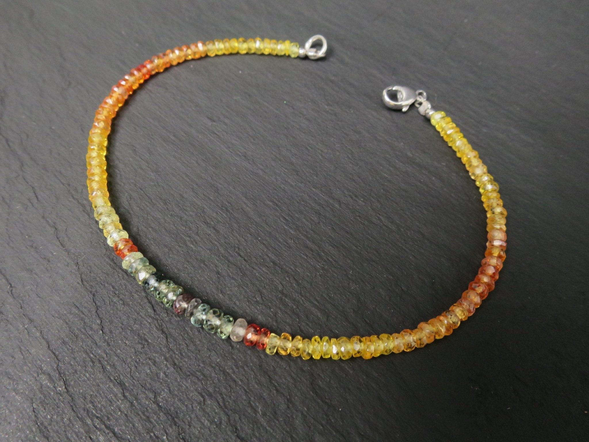 Buntes Saphir Edelstein Armband gelb, orange, blau 19cm