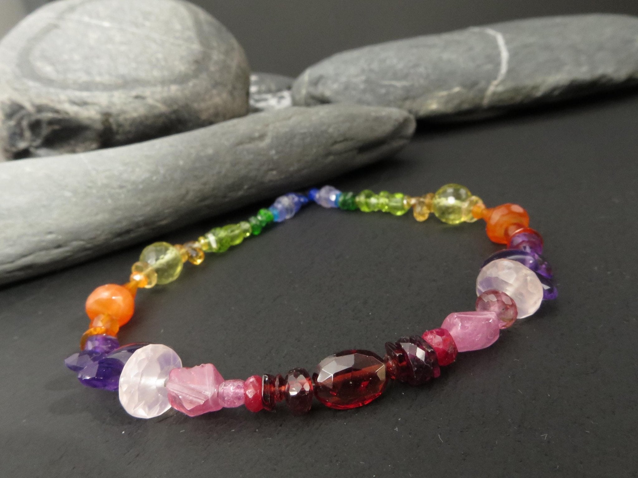 Chakra Regenbogen buntes Edelstein Armband Silber