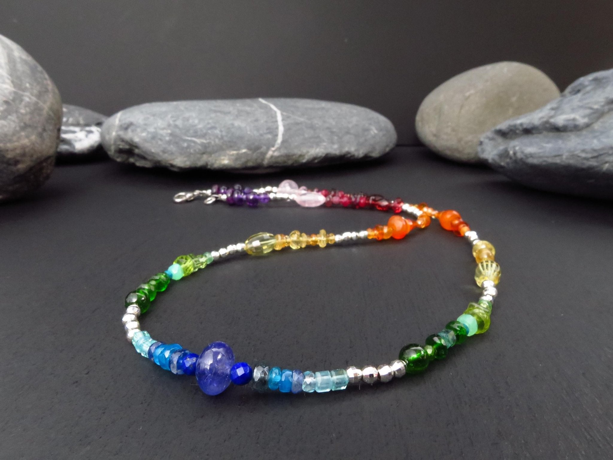 Chakra Regenbogen Tansanit Kette Silber Edelstein