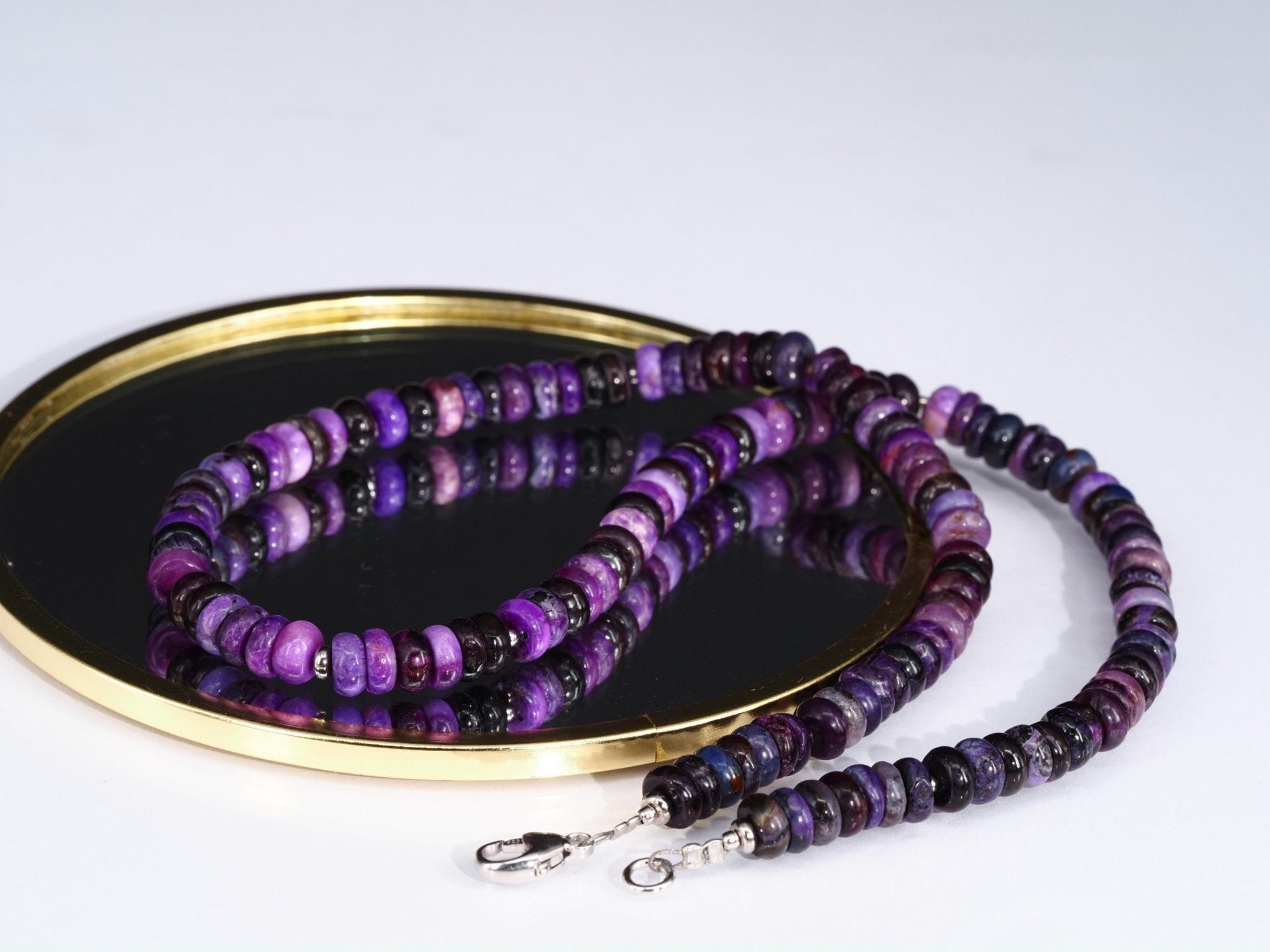 Fantastische Sugilith Kette – echte, naturbelassene Rarität