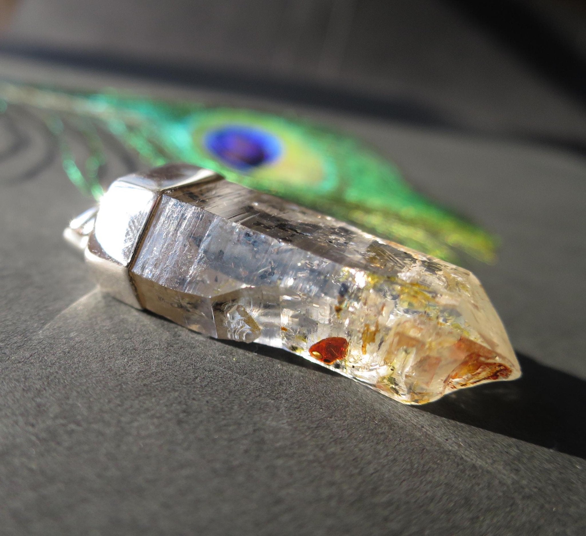 Firefly Petroleum Quarz Spitze mit 925 Silber 43mm