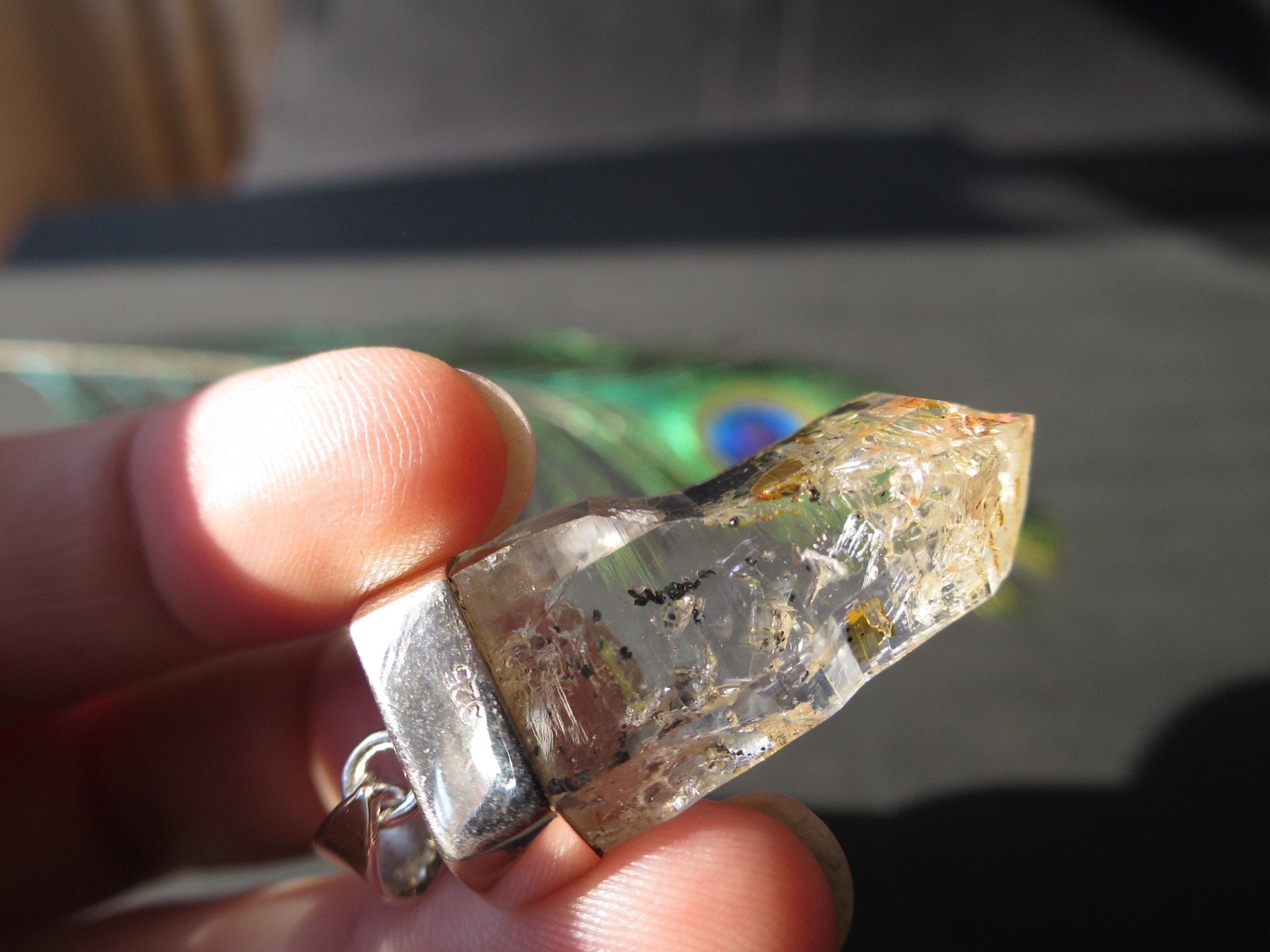 Firefly Petroleum Quarz Spitze mit 925 Sterling Silber