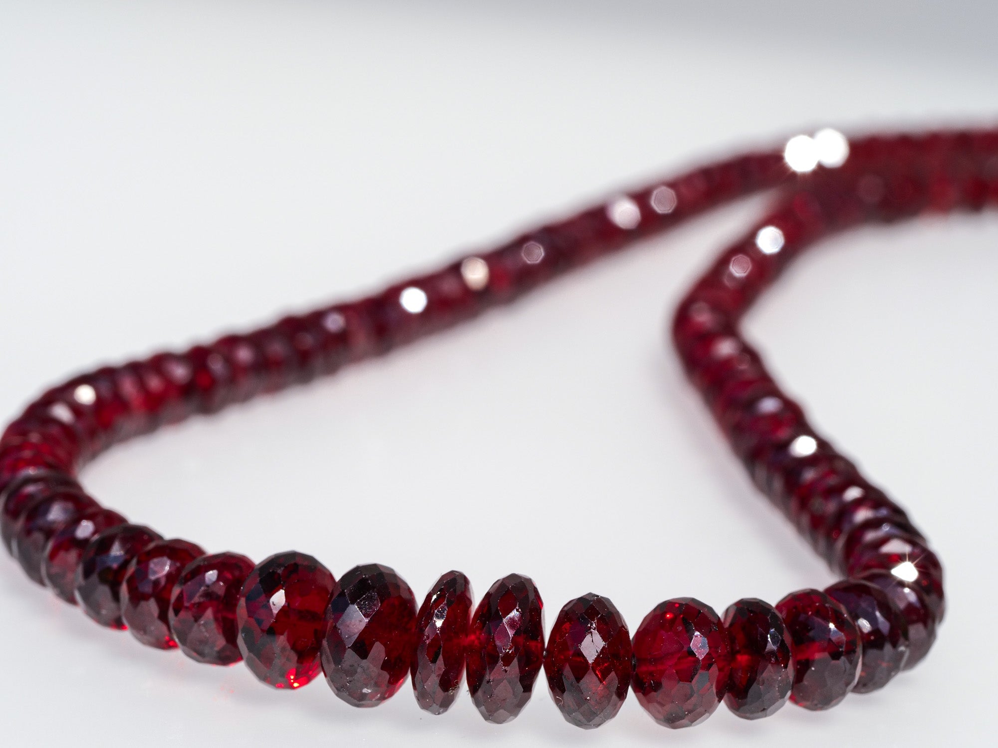Granat Kette Mosambik 925 Silber – tiefrot & selten