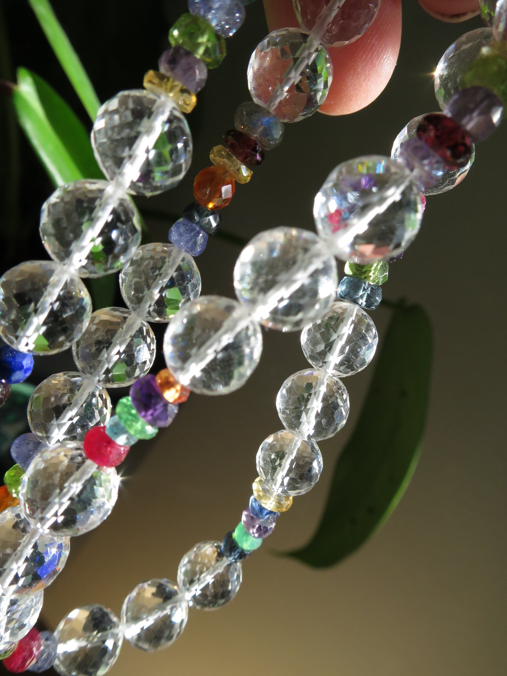 Bergkristall Kette Silber Edelsteinkette bunt Edelsteine Bergkristall Sterlingsilber rhodiniert buntes Edelstein Collier rosa Turmalin