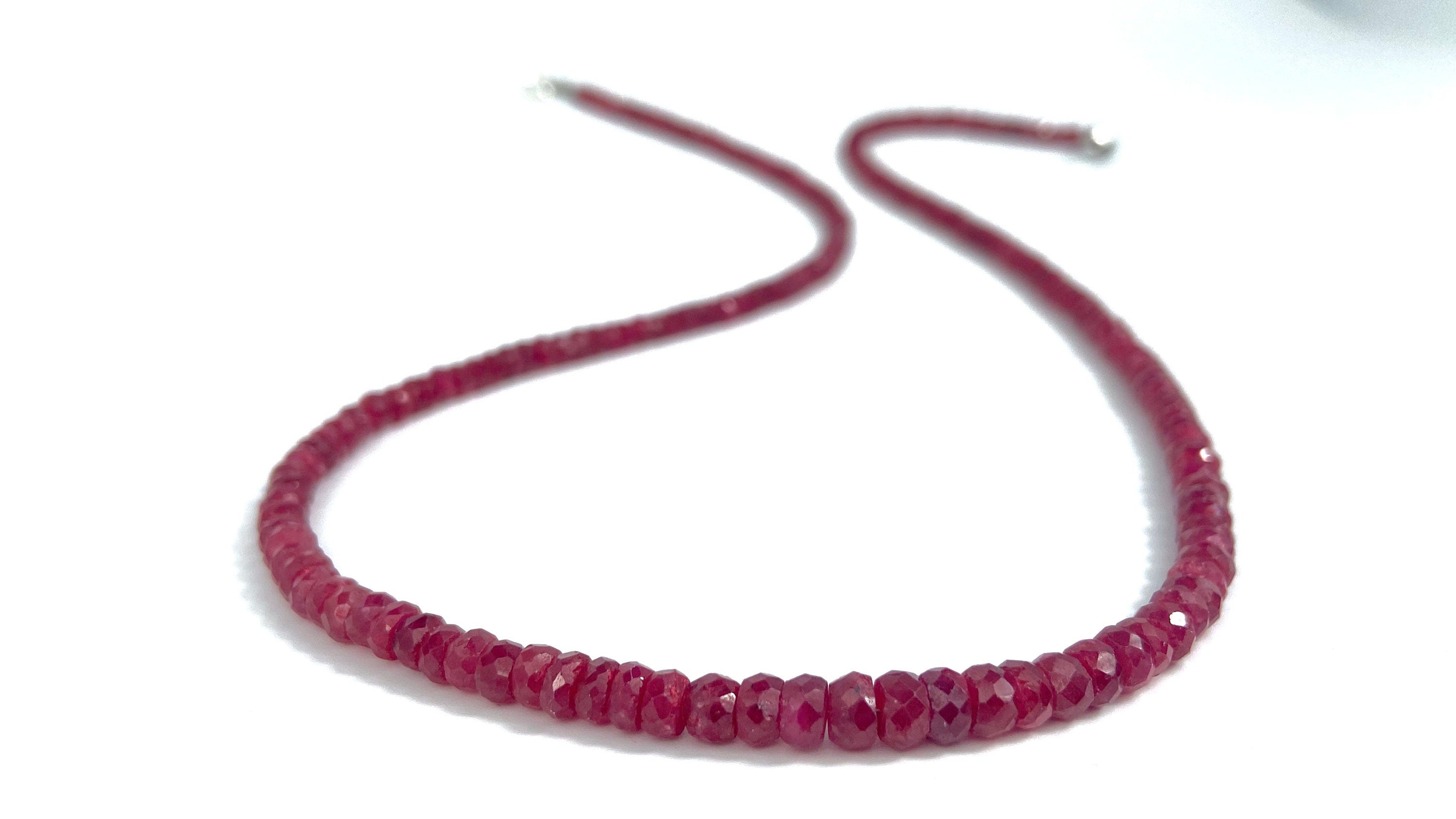 Rote Rubin Kette facettiert natürlich und unbehandelt