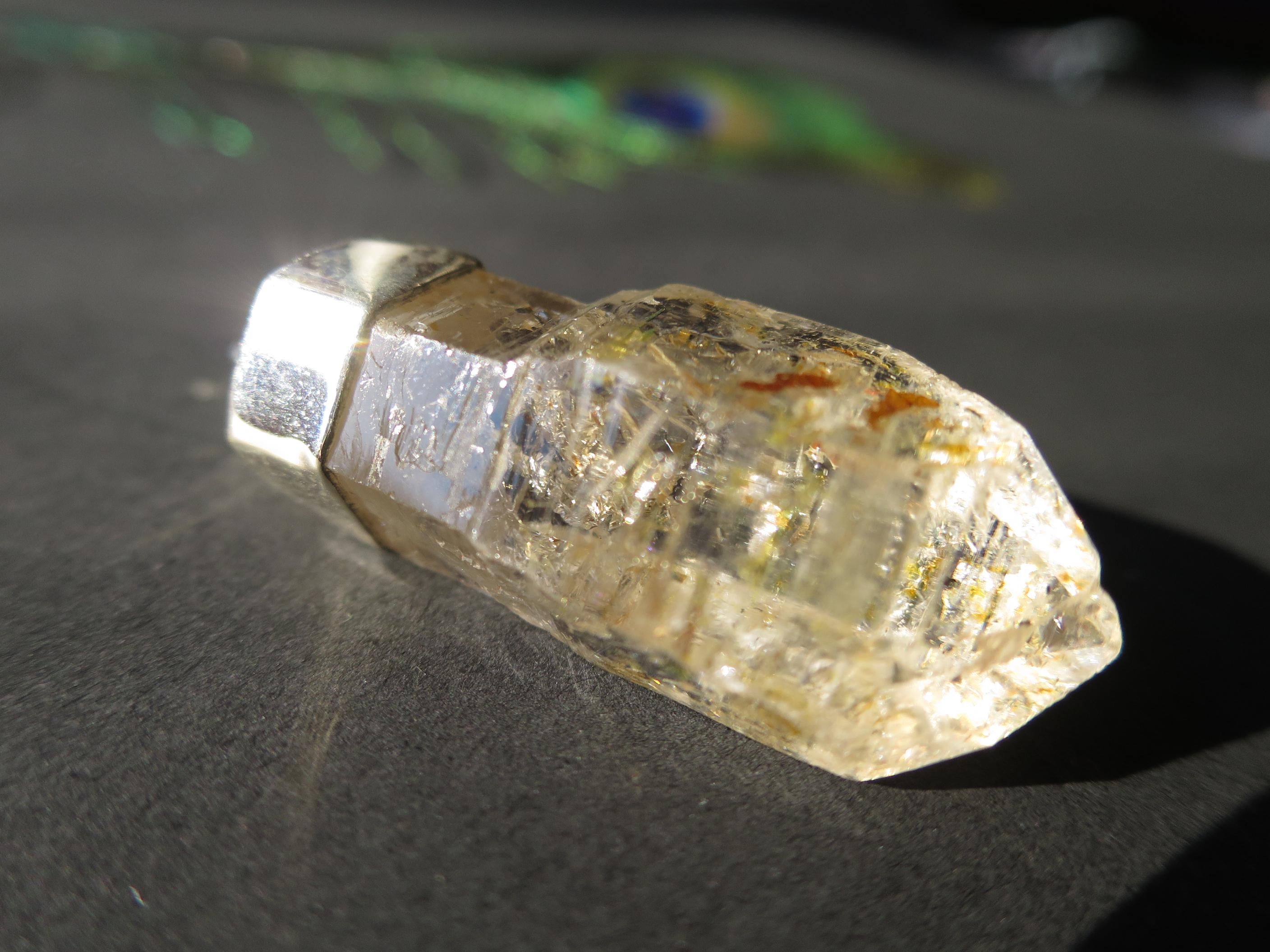 Firefly Petroleum Quarz Spitze mit 925 Silber Zepter Kristall