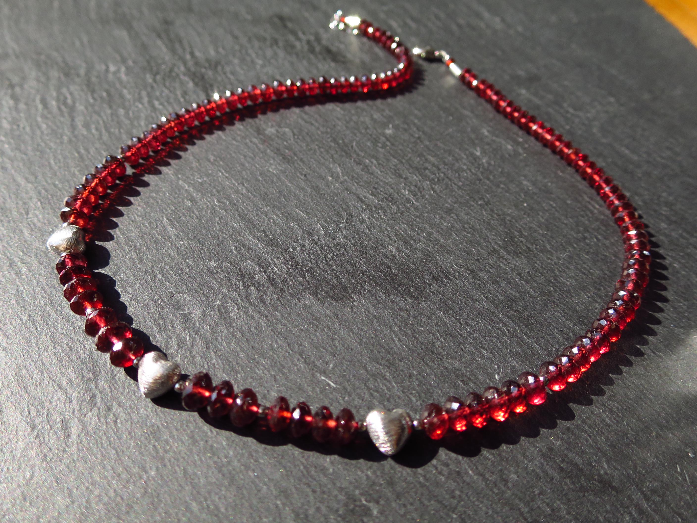 Mosambik Granat Halskette rotes Edelstein Herz Collier