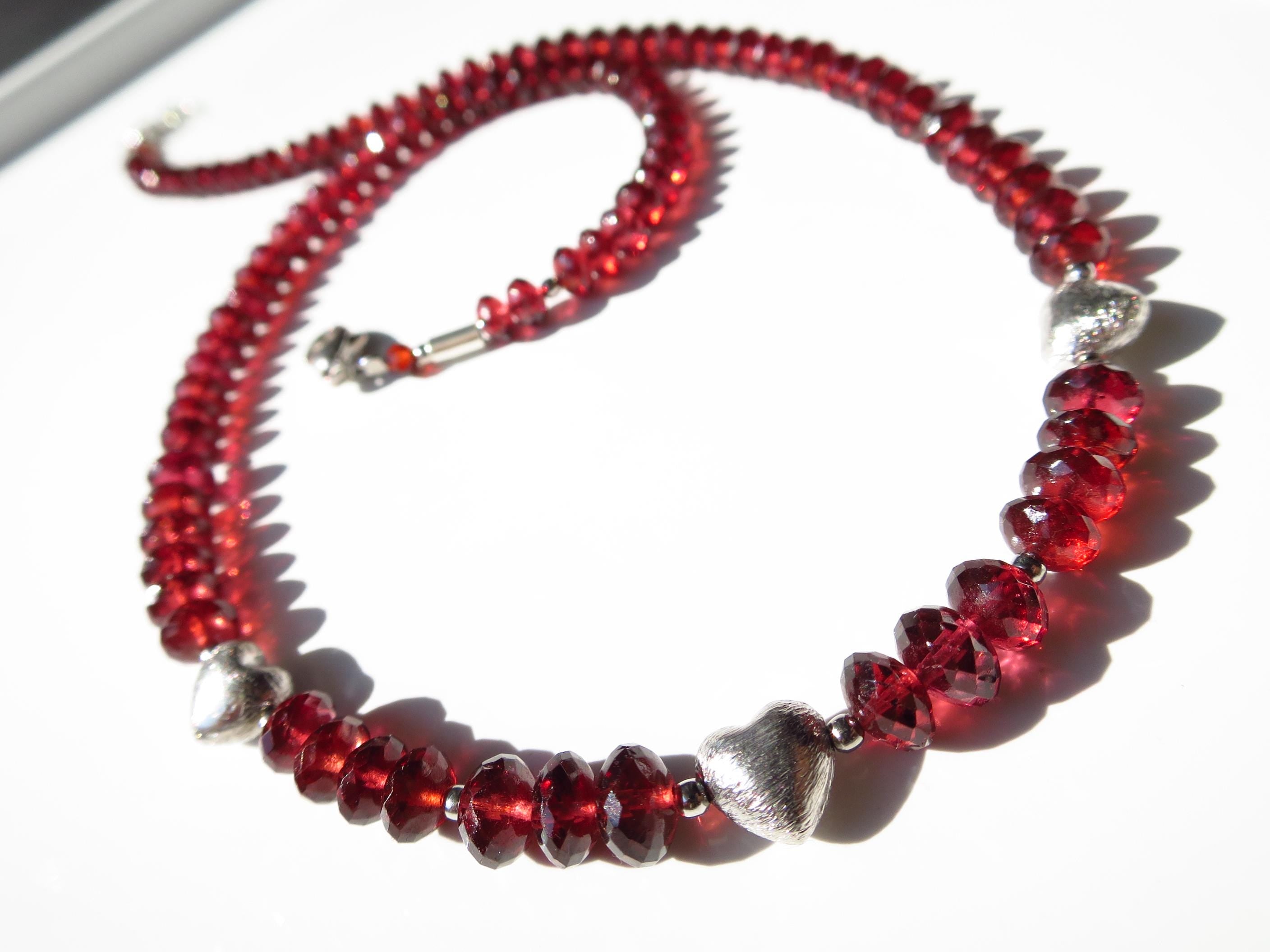 Mosambik Granat Halskette rotes Edelstein Herz Collier