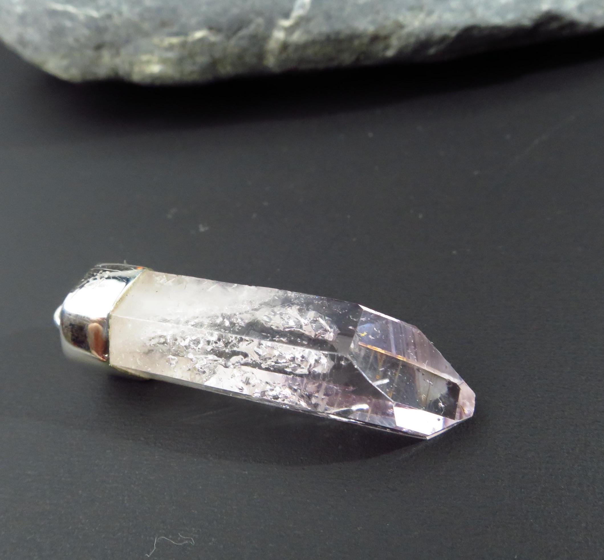 Kristall Anhänger Silber Namibia Natur Kristall Brandberg Afrika zart lila Kristall Spitze Kettenanhänger Silber Amethyst Anhänger Silber