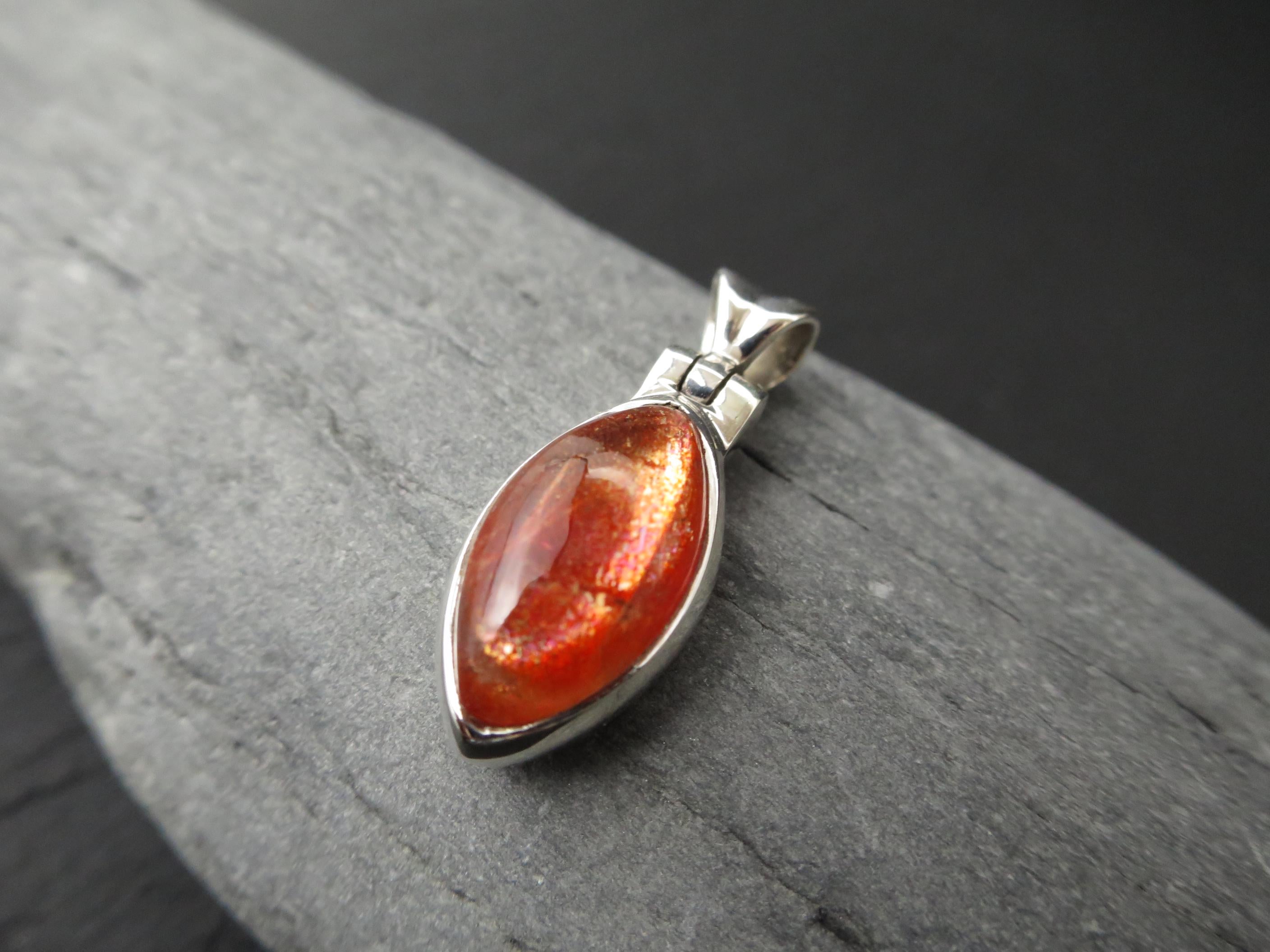 Strahlender Sonnenstein Anhänger orange 925 Silber