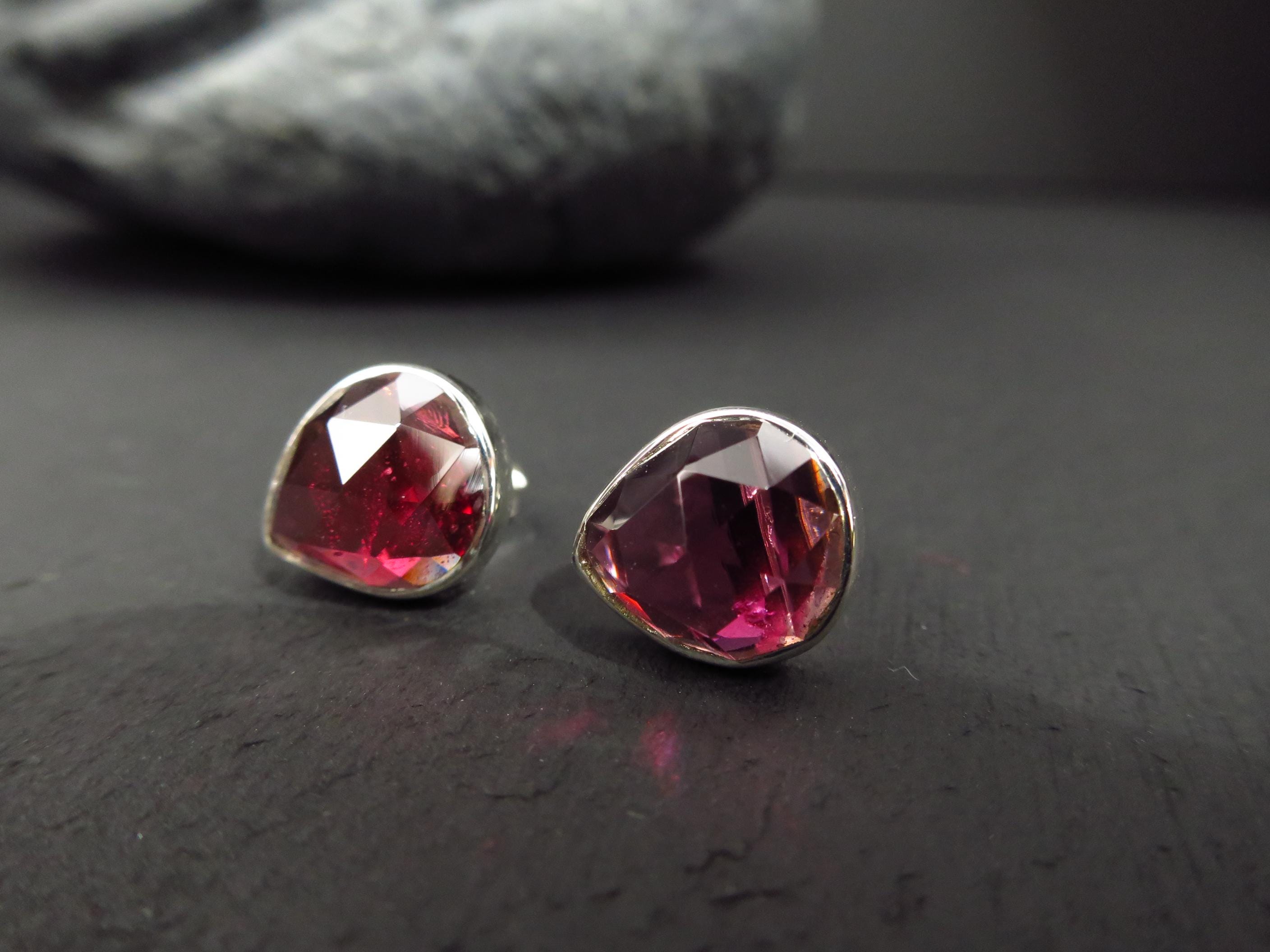 Granat Silber Ohrringe Ohrstecker Rose cut Mosambik