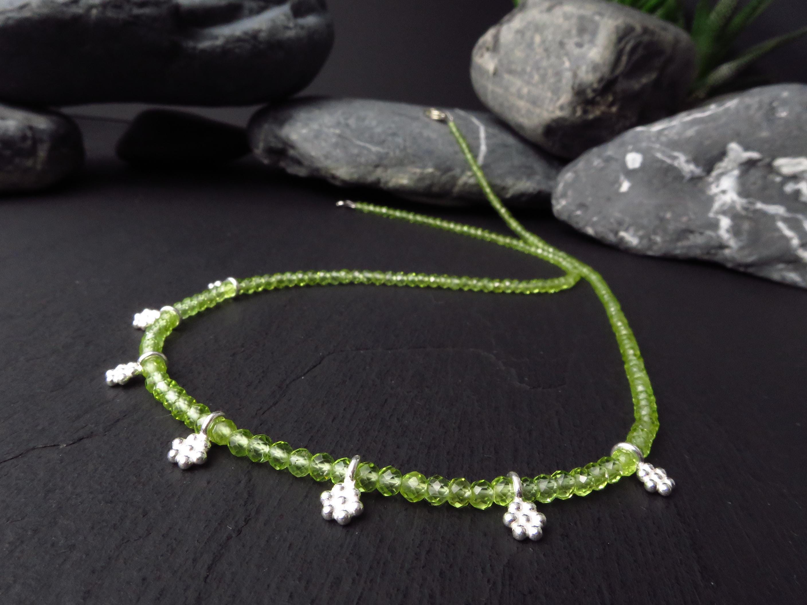 Peridot Kette grün Edelsteinkette 49cm Blumen Silber