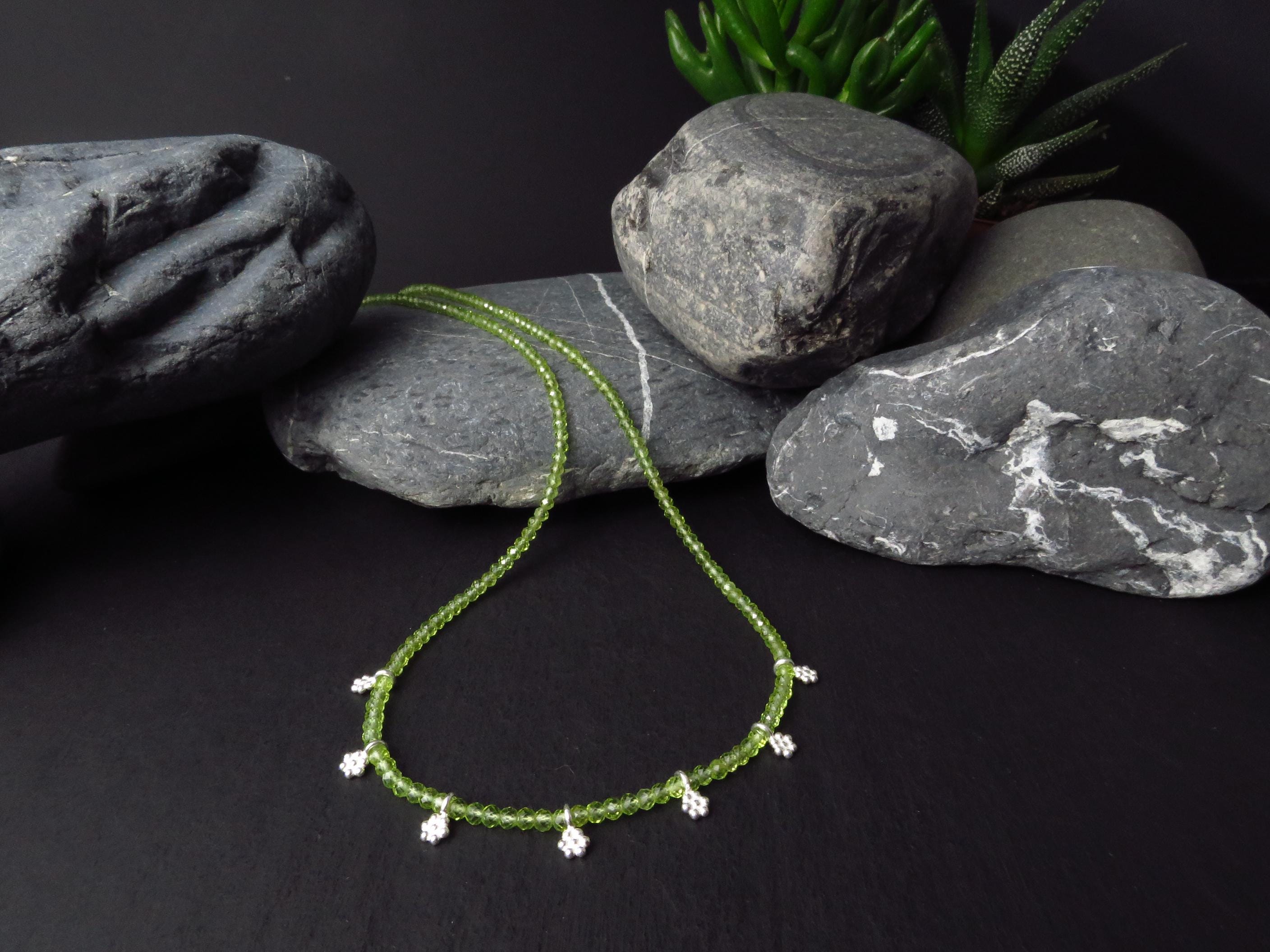 Peridot Kette grün Edelsteinkette 49cm Blumen Silber