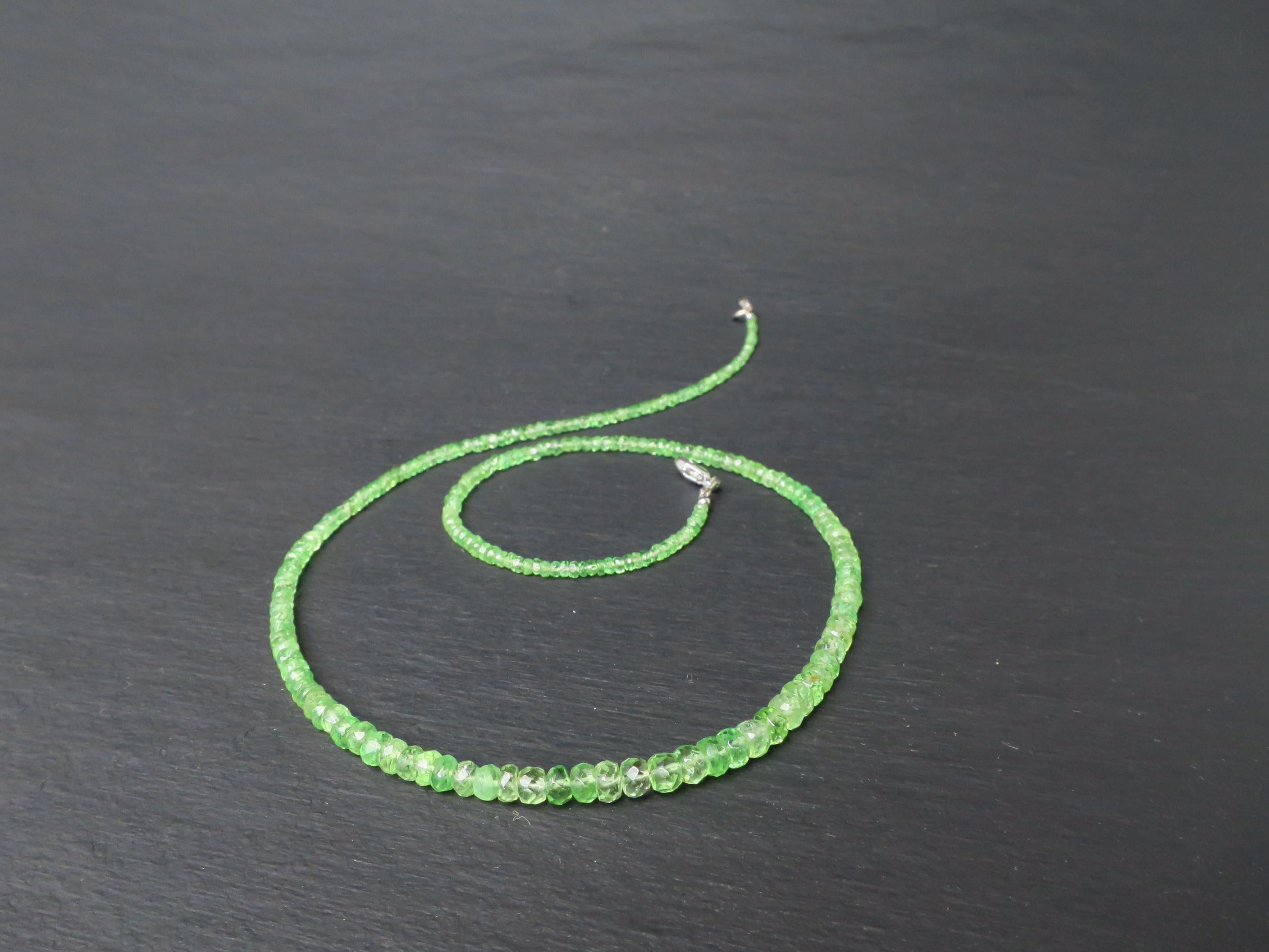 Tsavorit Kette grüner Granat 43cm Sterling Silber