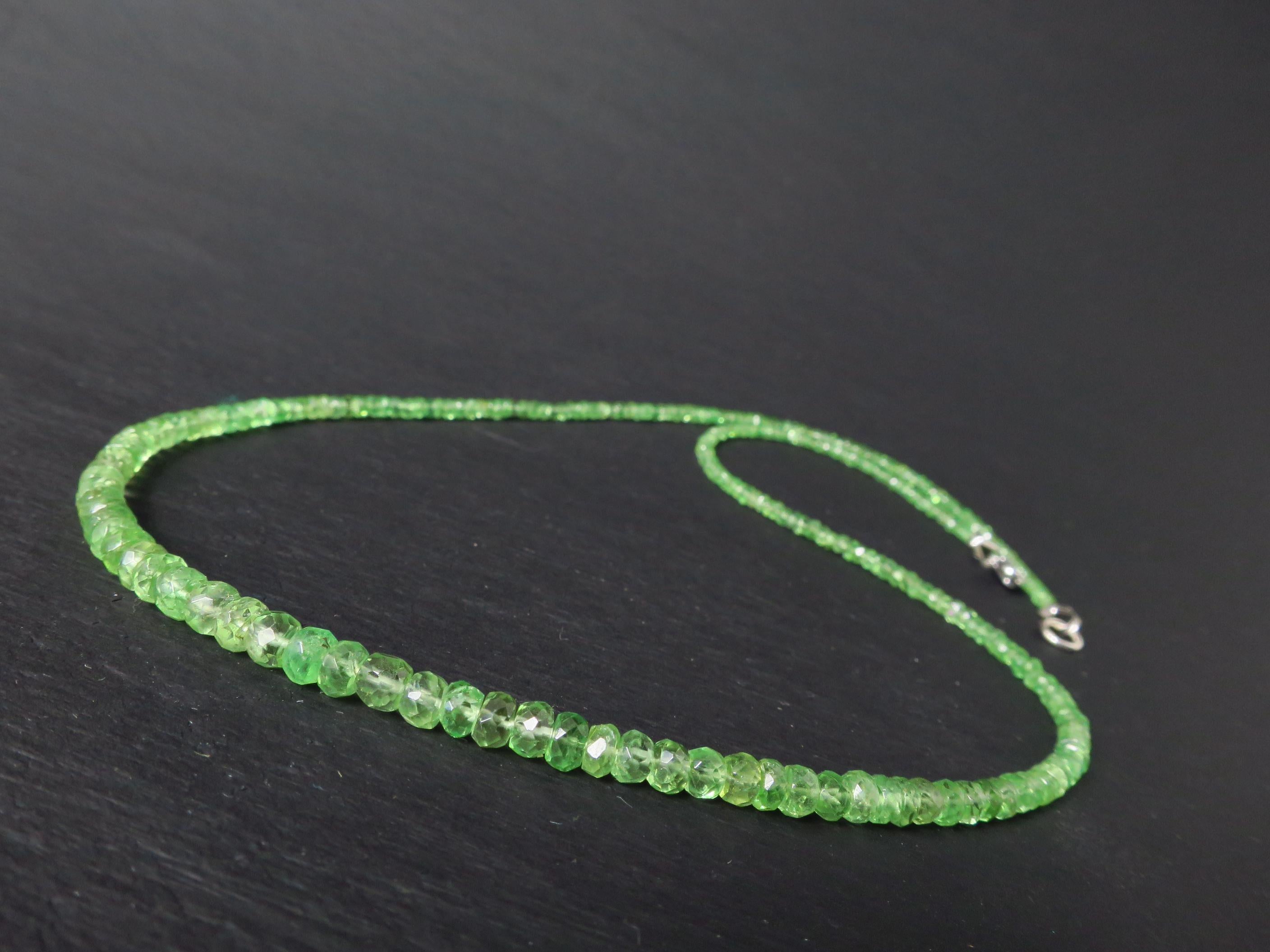 Tsavorit Kette Granat grün 43cm Sterling Silber Rhodium