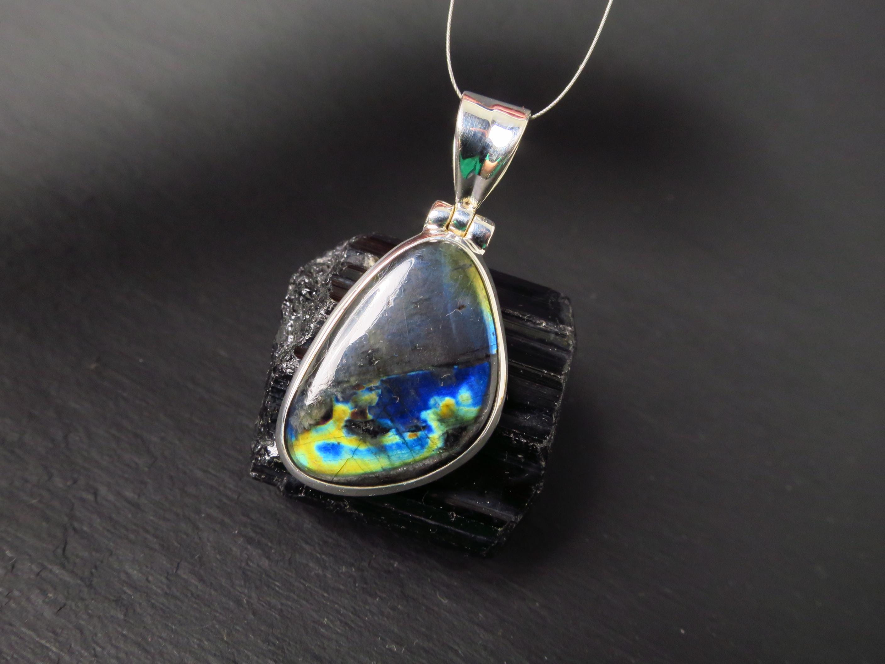 Spektrolith Anhänger Sterling Silber Finnland