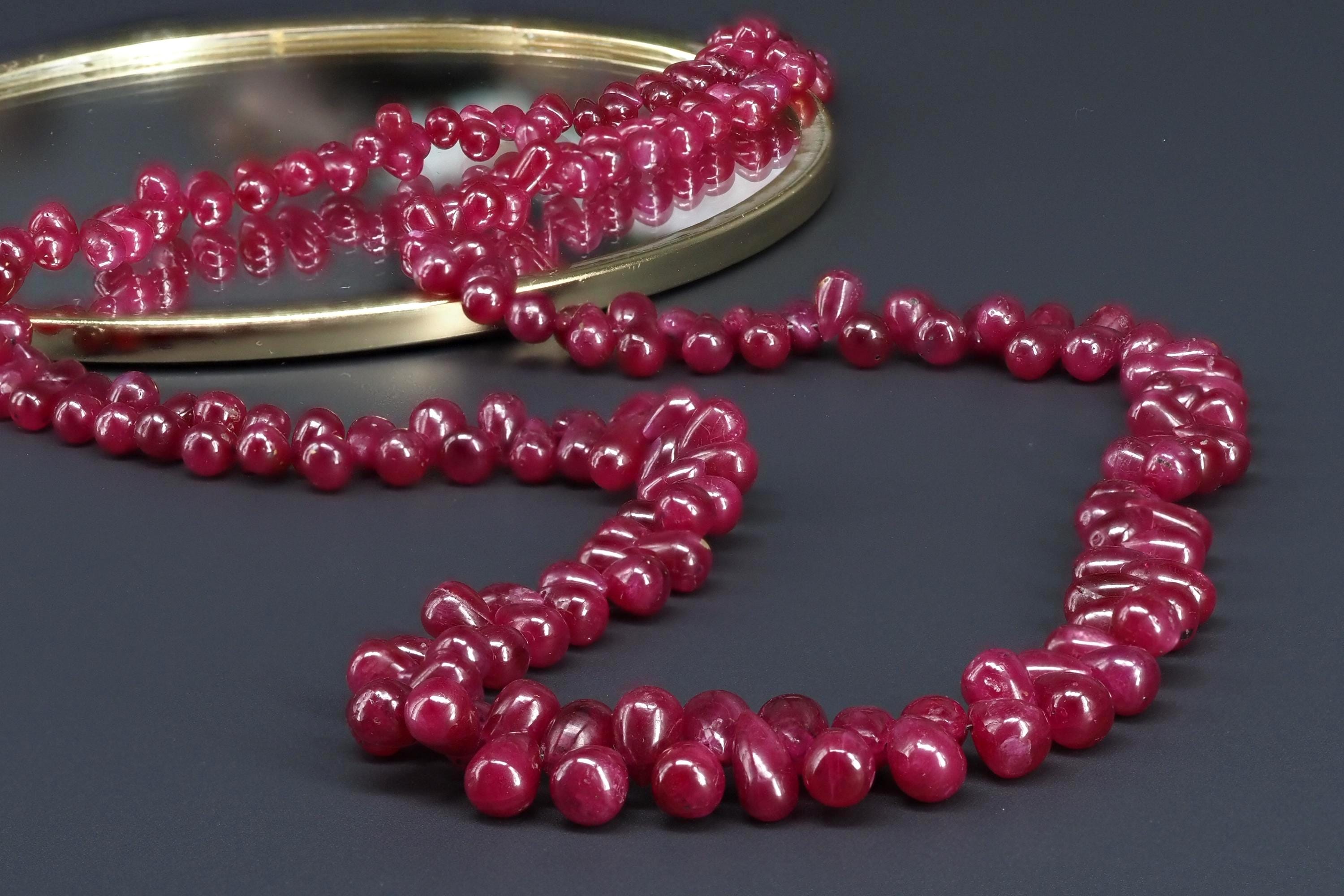 Rubin Kette – natürliche Tropfen & 14 Karat Gold Verschluss