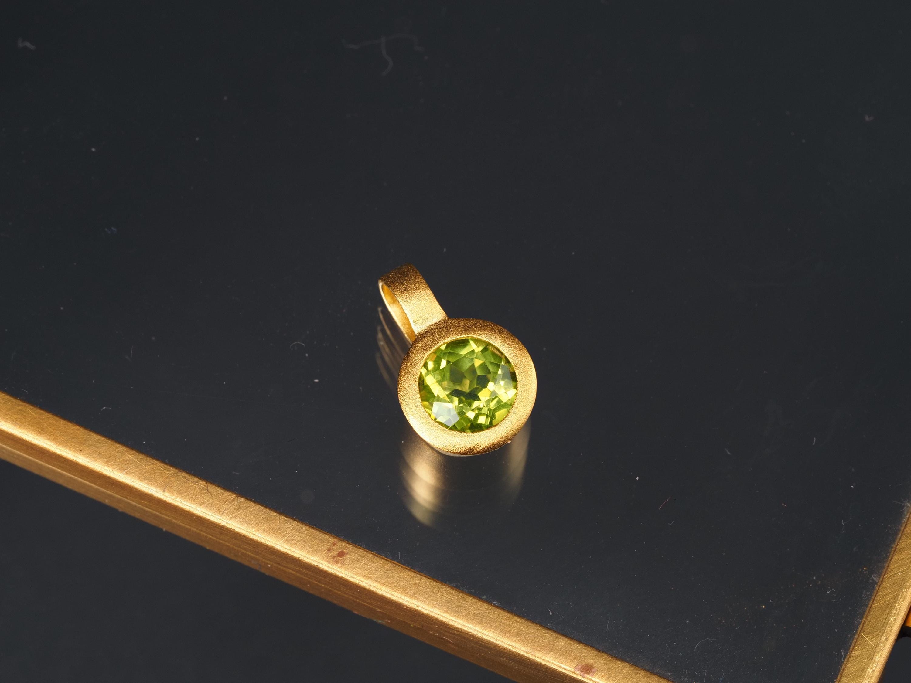 Peridot Anhänger grün Sterling Silber vergoldet