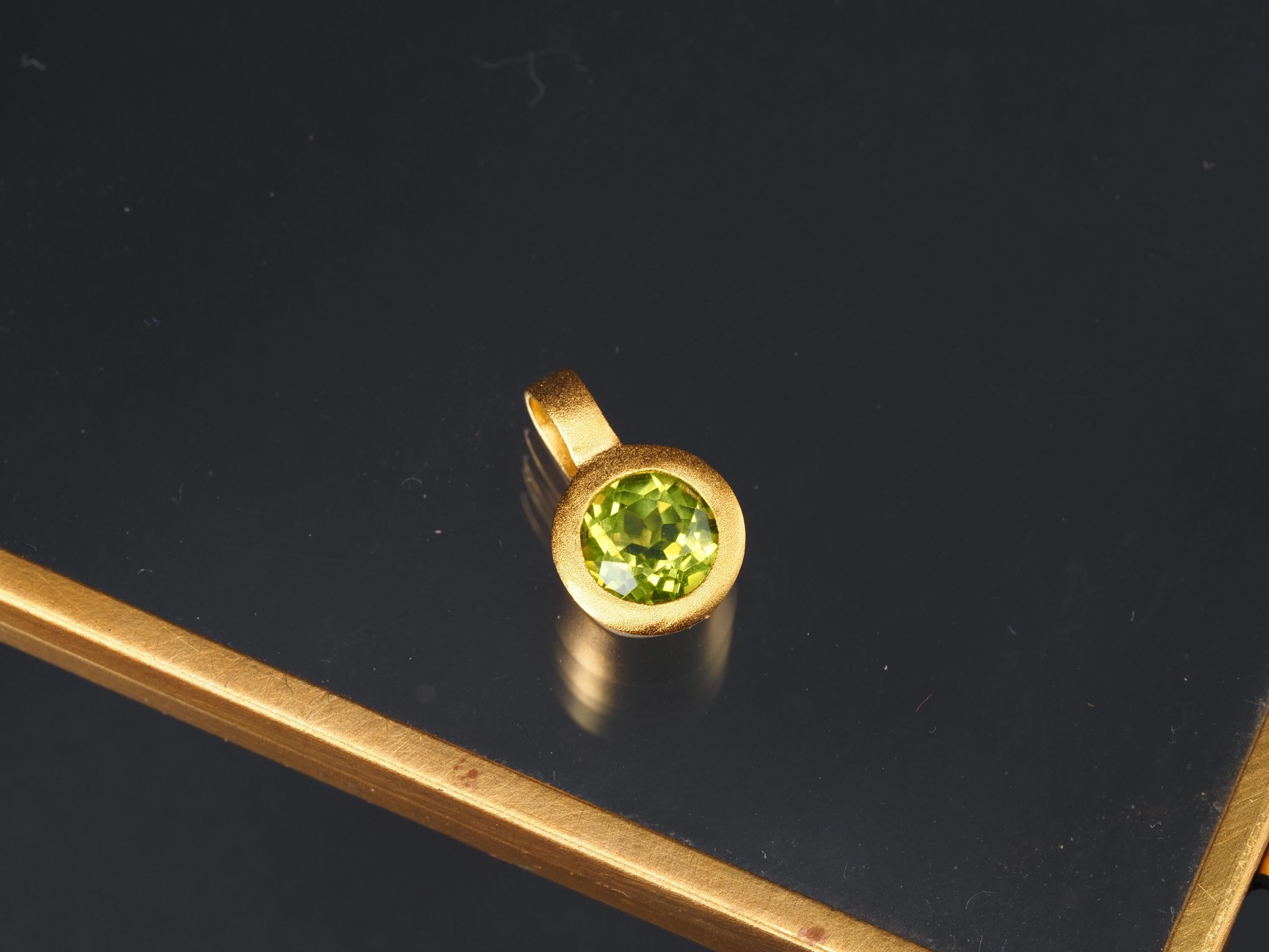 Peridot Anhänger grün Sterling Silber vergoldet