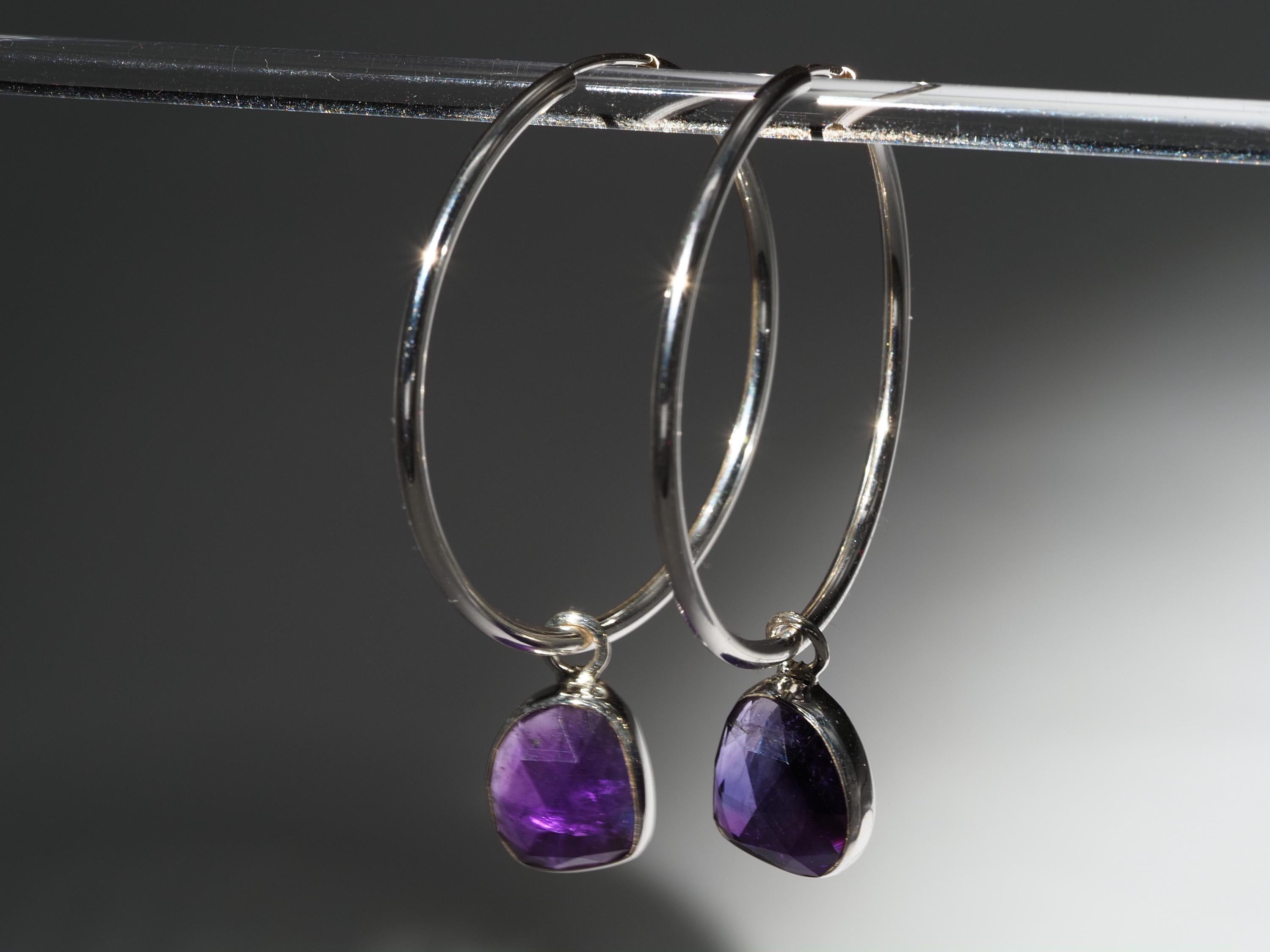Amethyst Silber Creolen Ohrringe mit violetten Edelsteinen