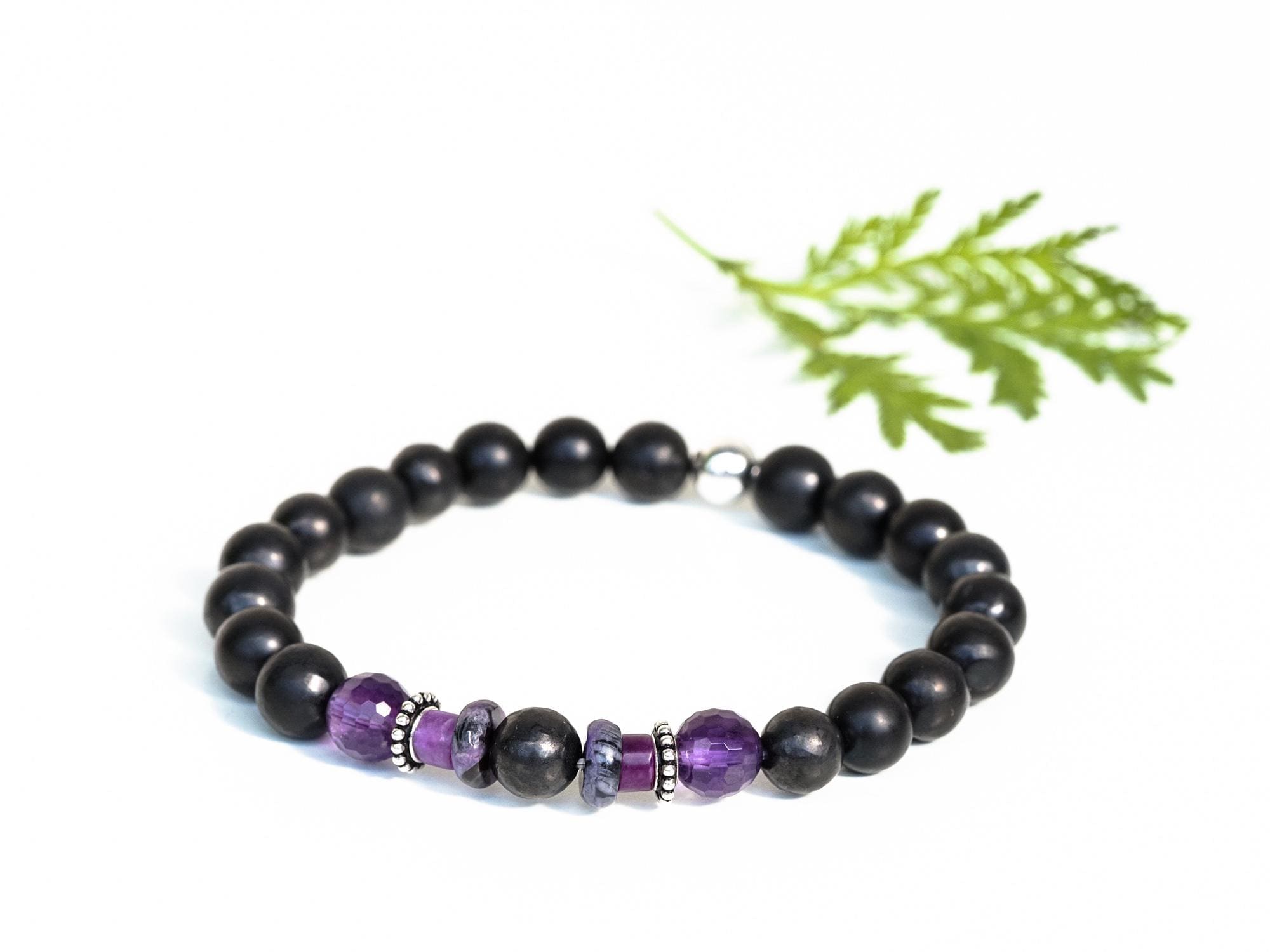 Flexibles Edelstein Armband mit Schungit, Turmalin, Sugilith und Türkis – Geschenk für Männer & Frauen