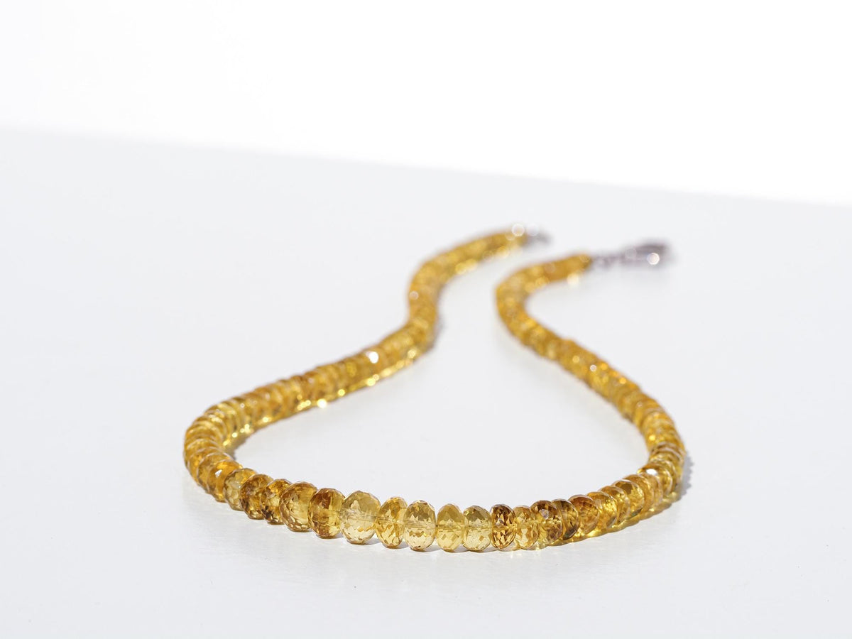 Dunkelgelbe Heliodor Kette – facettierter Goldberyll in Spitzenqualität