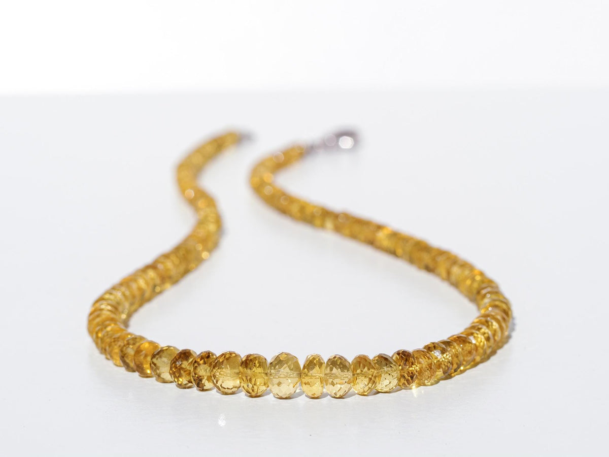 Dunkelgelbe Heliodor Kette – facettierter Goldberyll in Spitzenqualität