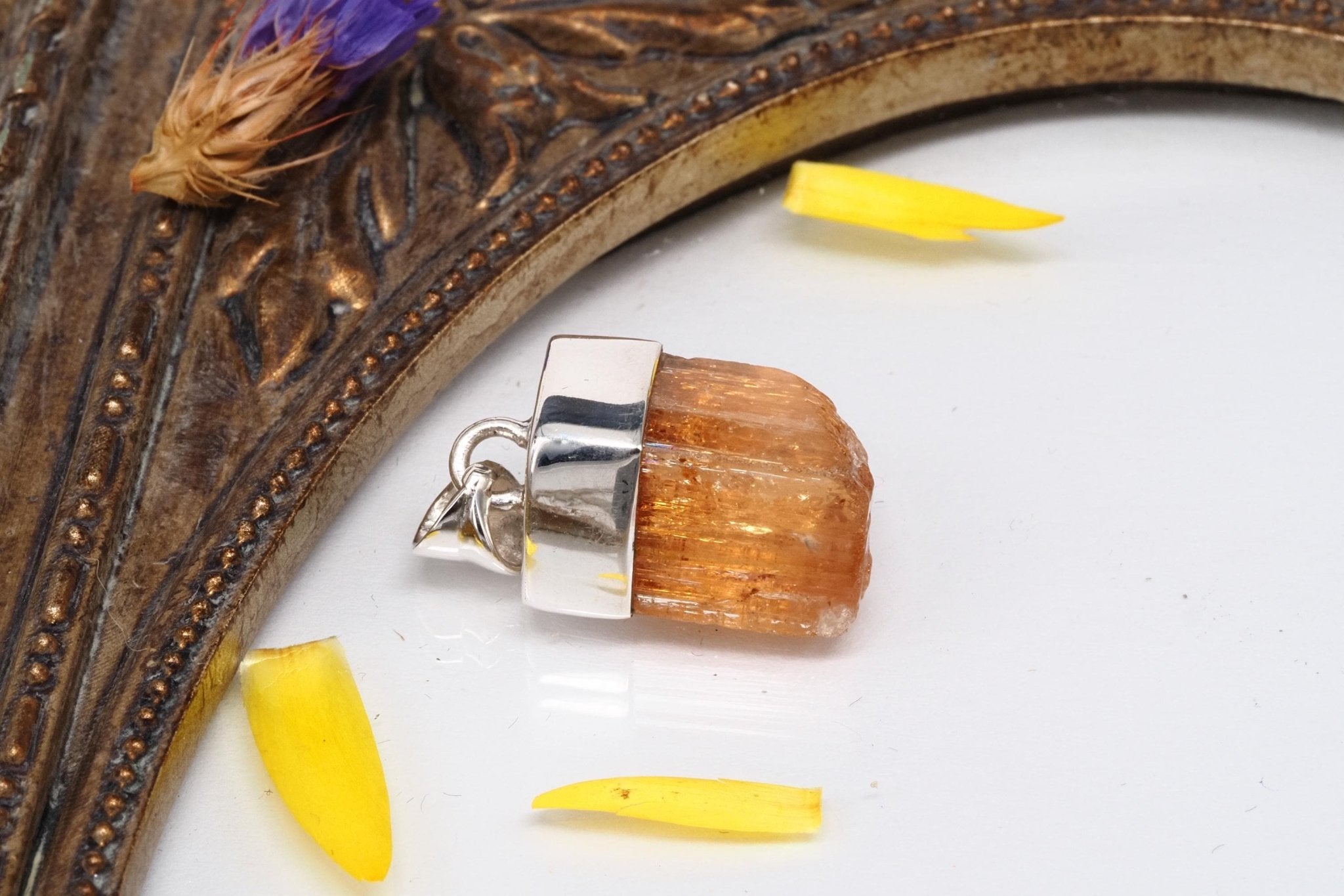 Imperial Topas Anhänger echter Gold Topas Kristall aus Brasilien gefasst in 925 Sterling Silber Natur Spitze