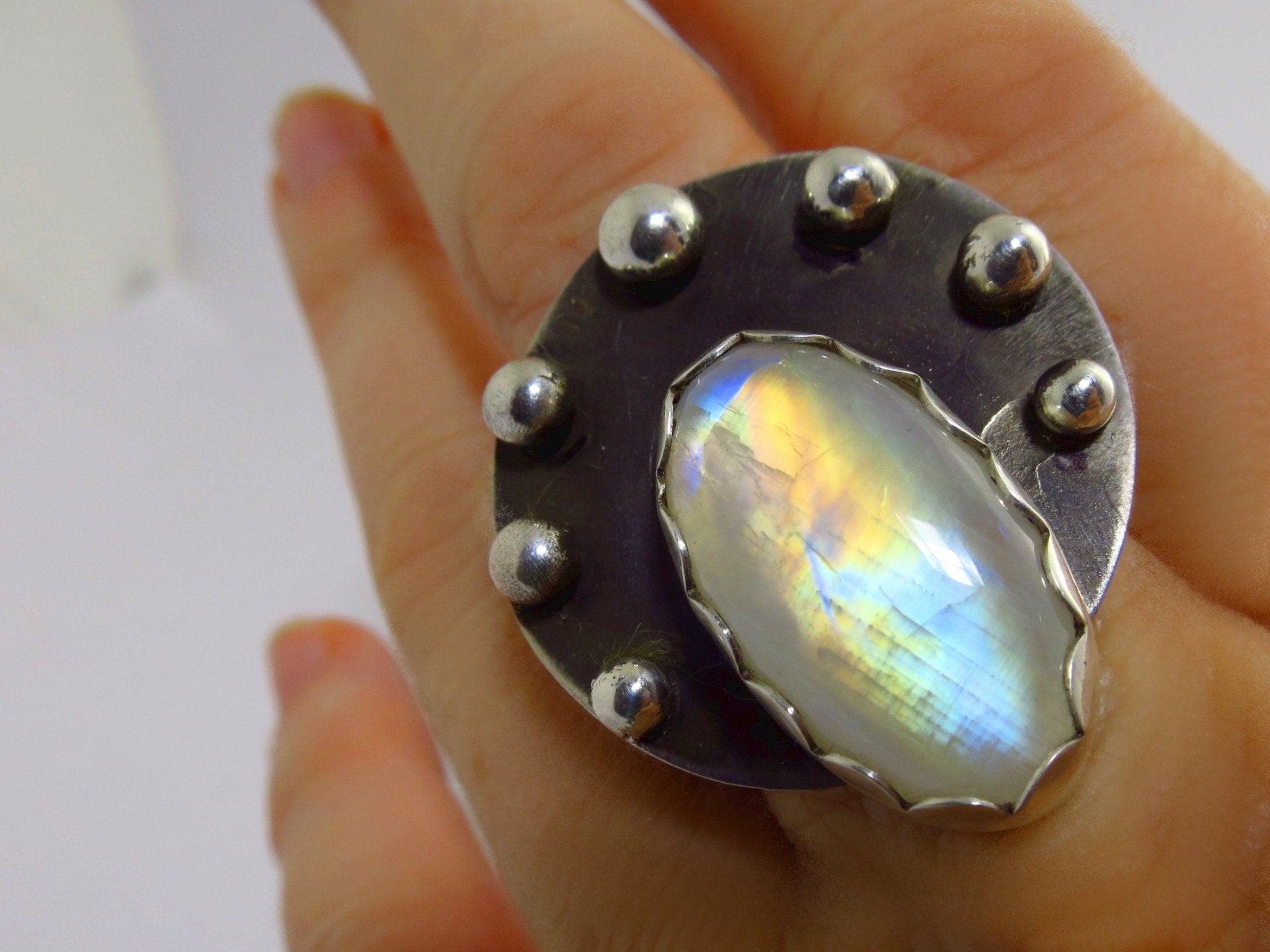 Mondstein Ring Silber Statement Mondstein Ring Freundschaft weißer Labradorit Ring Regenbogen Mondstein Ring Cabochon Edelstein Boho Ring