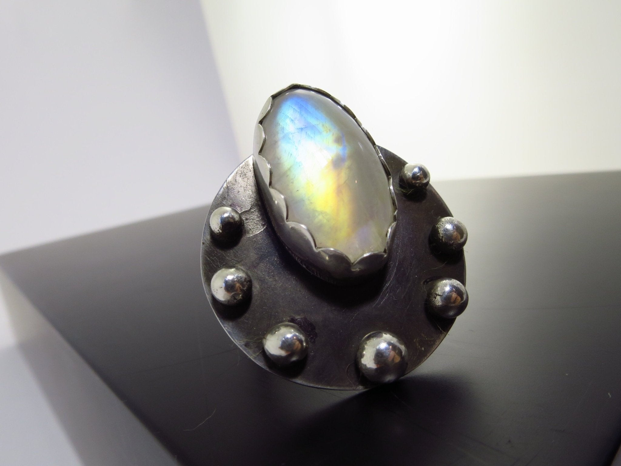 Mondstein Ring Silber Statement Mondstein Ring Freundschaft weißer Labradorit Ring Regenbogen Mondstein Ring Cabochon Edelstein Boho Ring