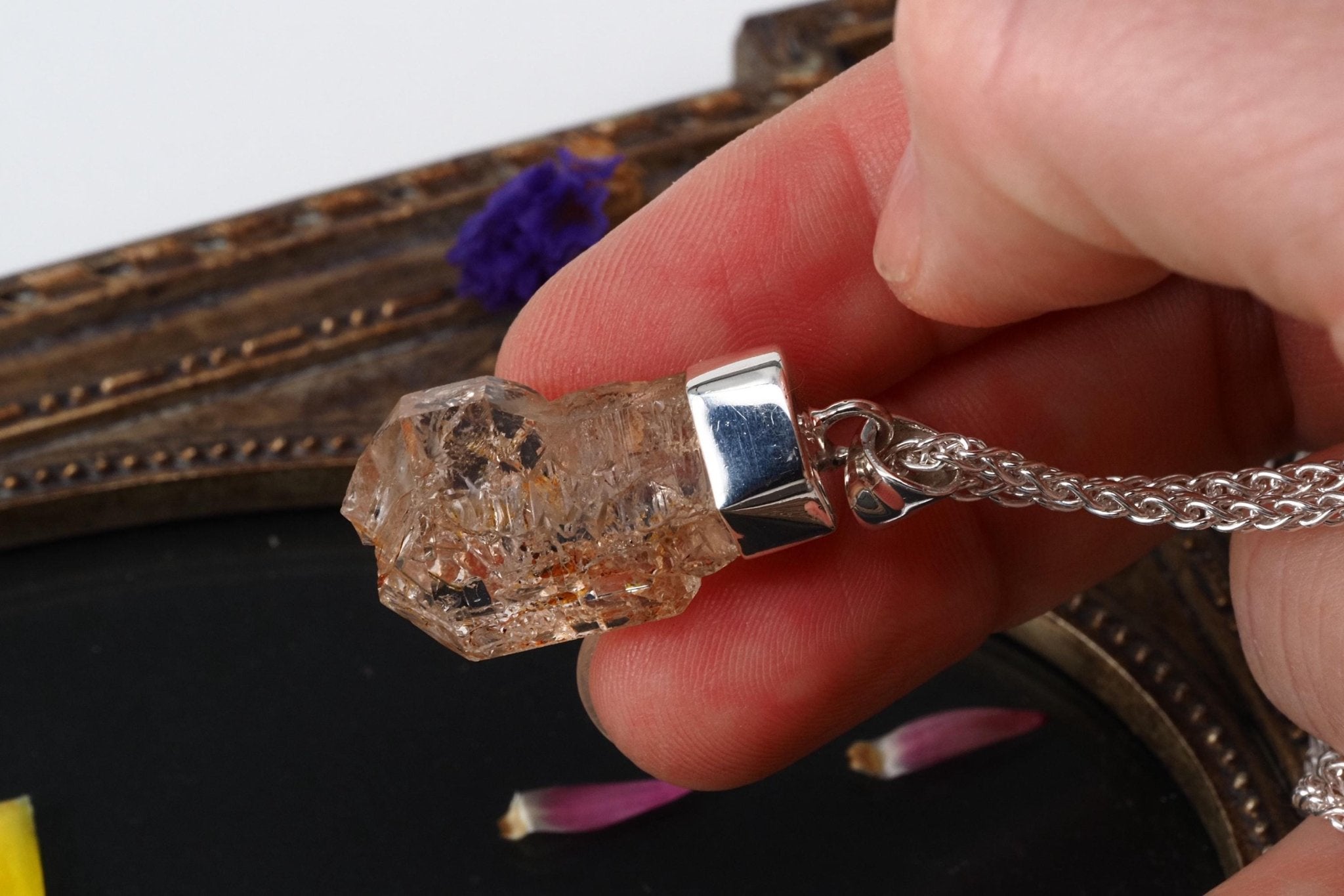 Petroleum Quarz Anhänger 36mm Lang Silber UV Kristall