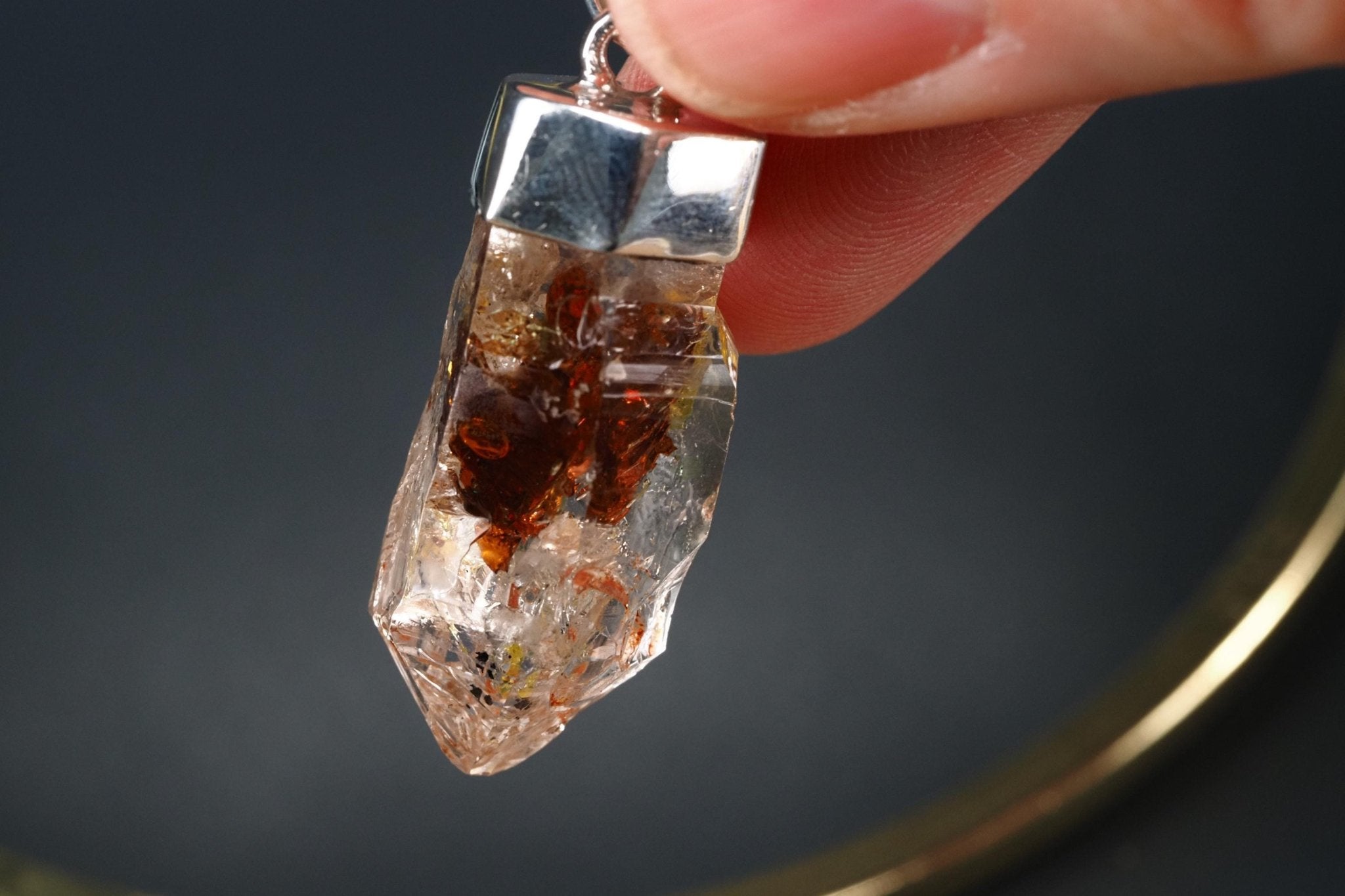 Petroleum Quarz Anhänger 38mm Lang Silber UV Kristall