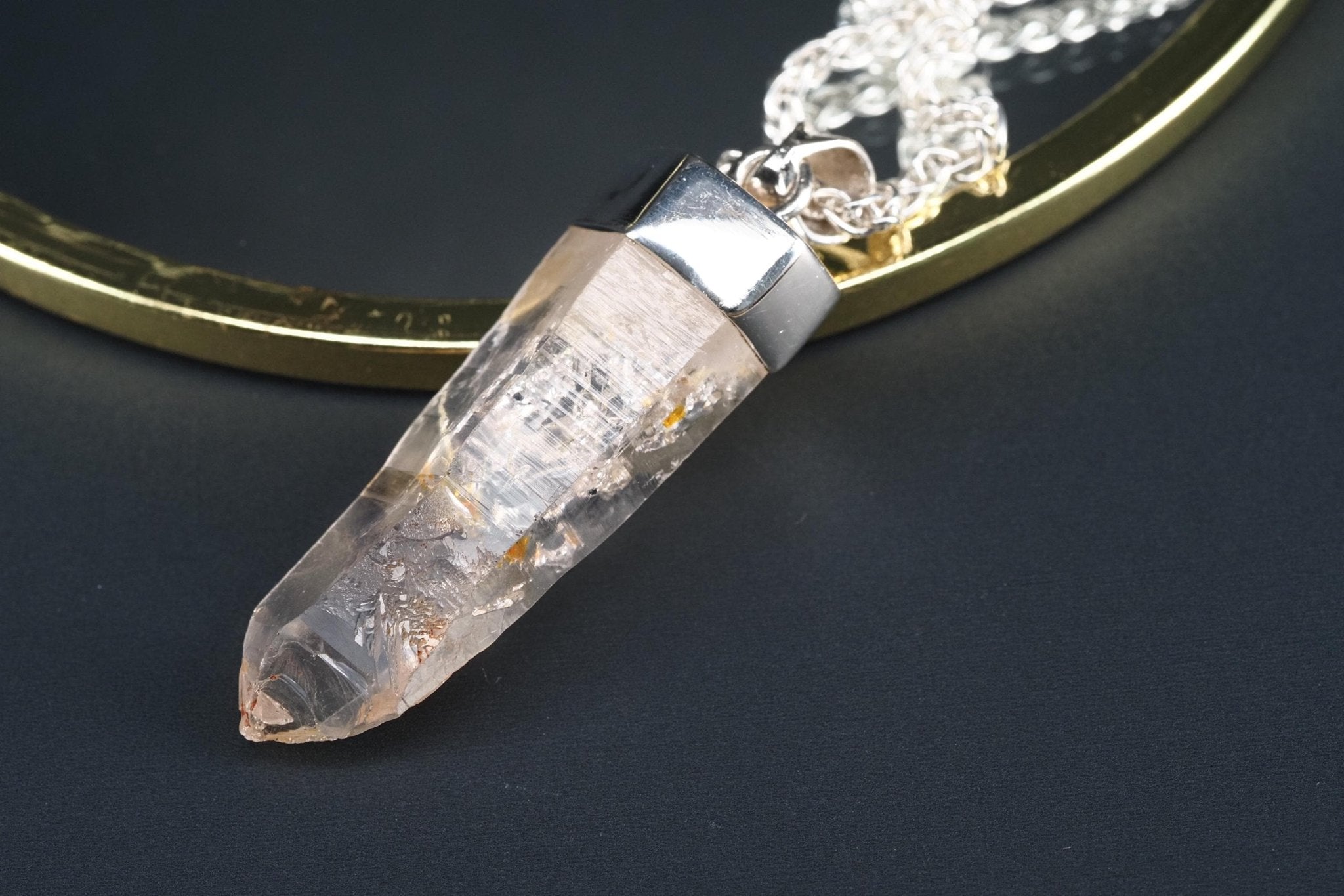 Petroleum Quarz Anhänger 46mm Lang Silber UV Kristall