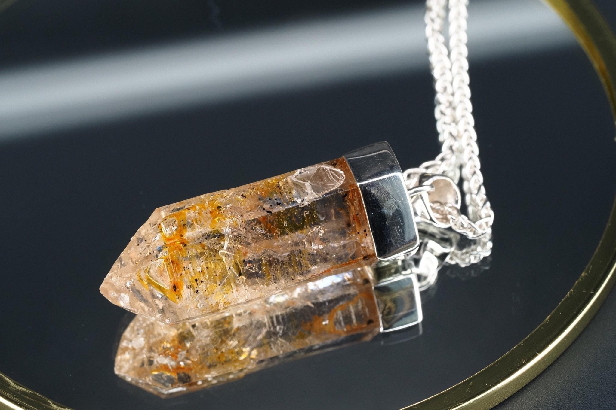 Petroleum Quarz Anhänger 49mm Lang Silber UV Kristall