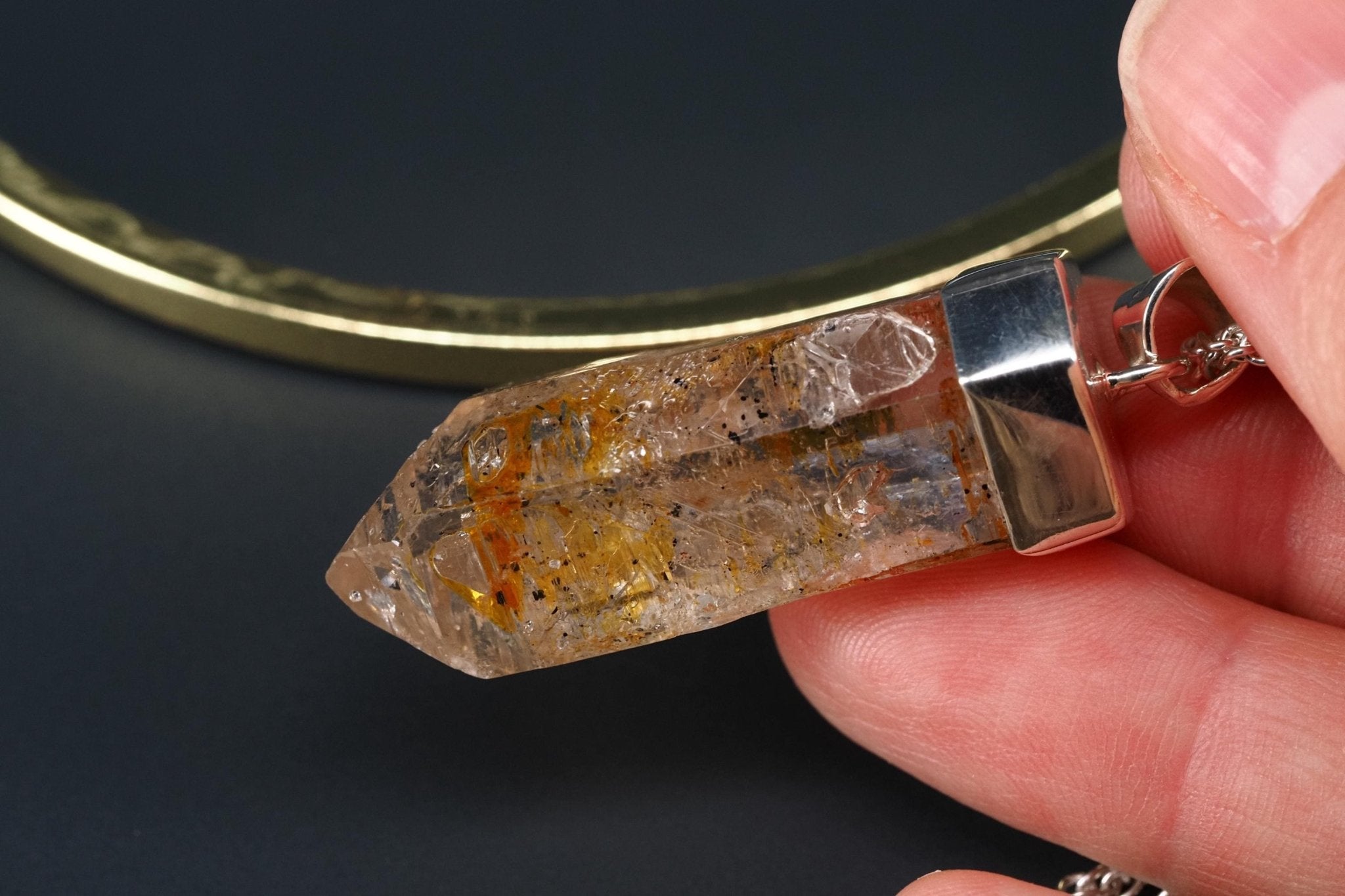 Petroleum Quarz Anhänger 49mm Lang Silber UV Kristall