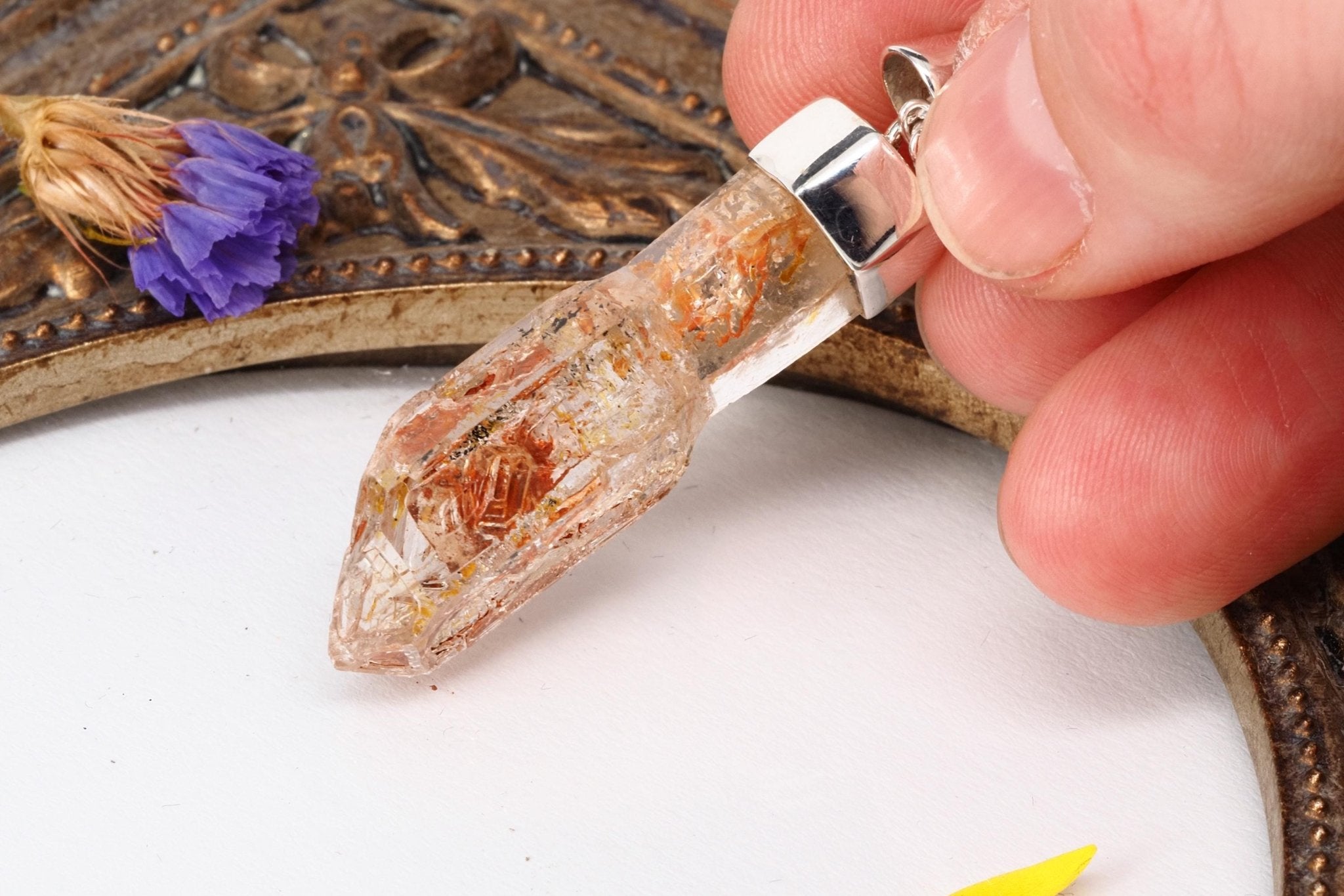 Petroleum Quarz AnhÀnger Firefly Kristall aus Madagaskar gefasst in 925 Sterling Silber UV Kristall Zepter