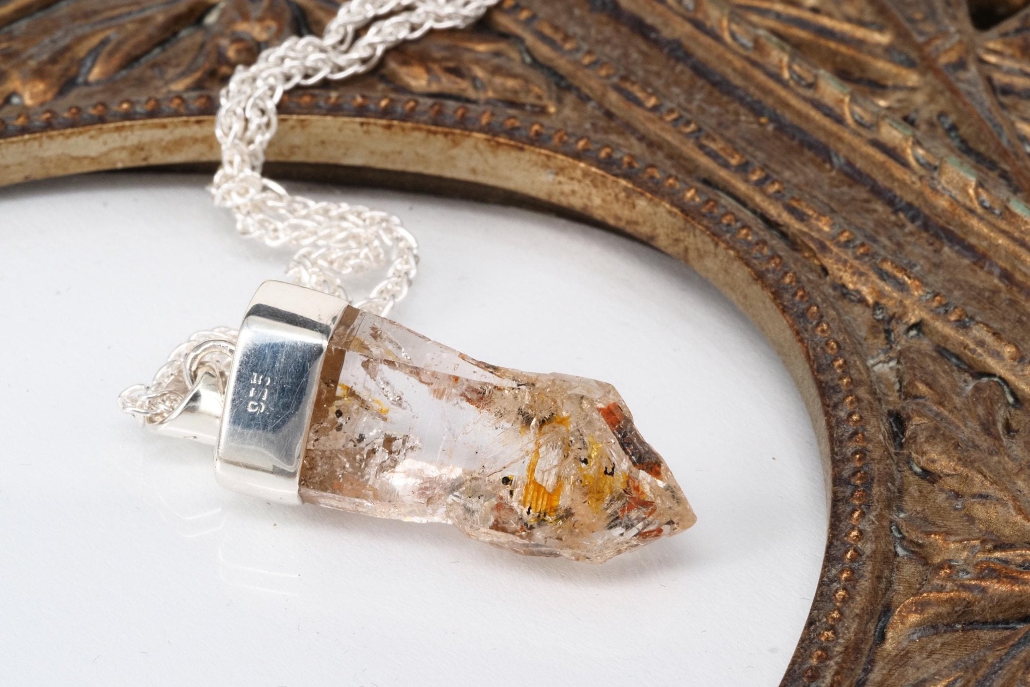 Petroleum Quarz AnhÀnger seltener Firefly Kristall aus Madagaskar gefasst in 925 Sterling Silber