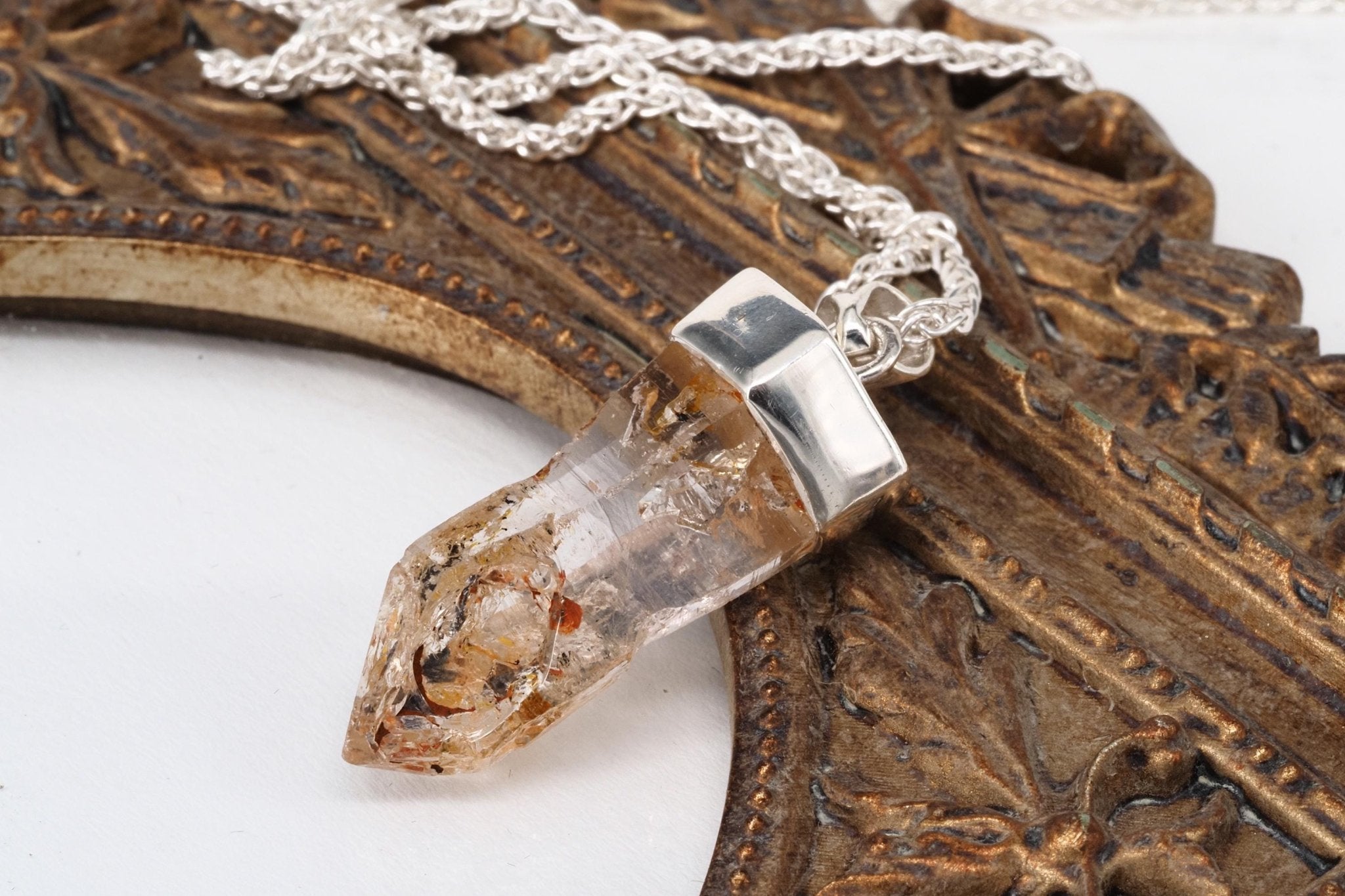 Petroleum Quarz AnhÀnger seltener Firefly Kristall aus Madagaskar gefasst in 925 Sterling Silber