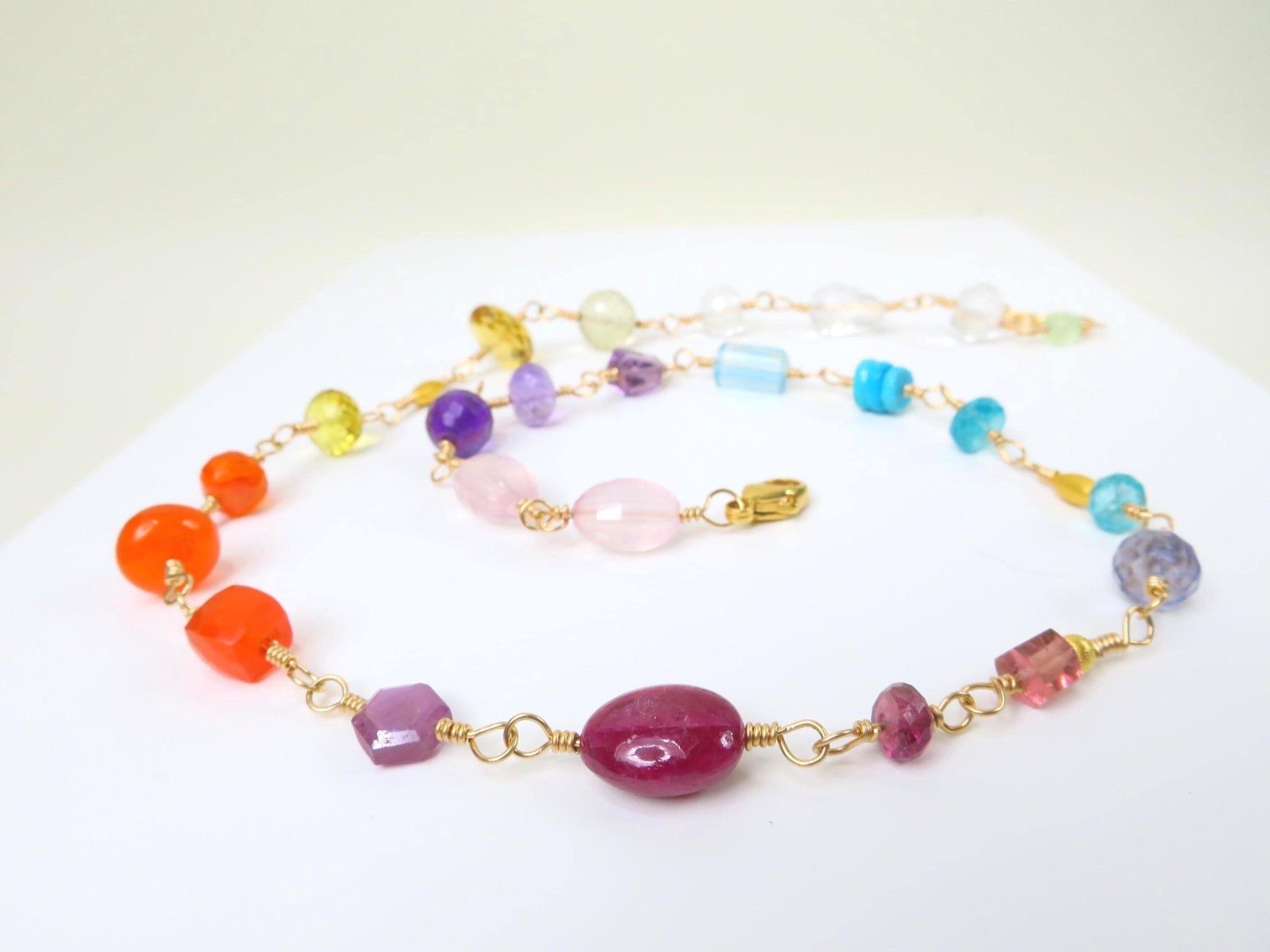 Rosenkranz Kette mit bunten Edelsteinen Gold filled Rosary Halskette AAA Qualität