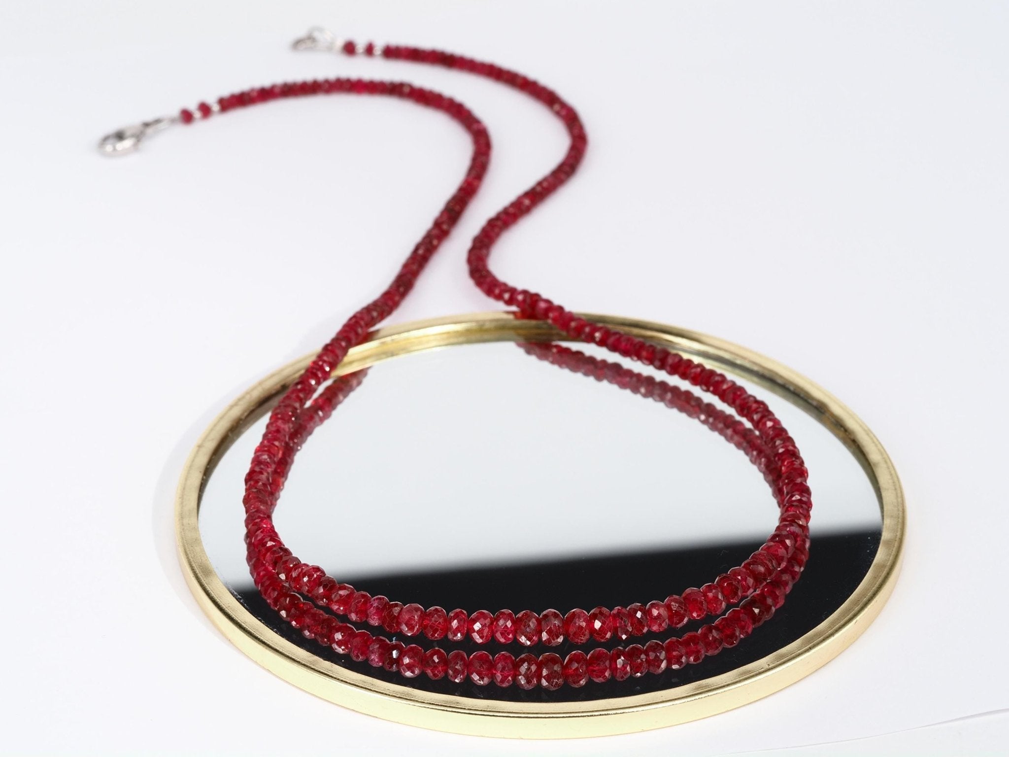 Spinell Edelstein Kette Silber rot Natur unbehandelt Sterling Silber Verschluss rhodiniert roter Edelstein facettiert