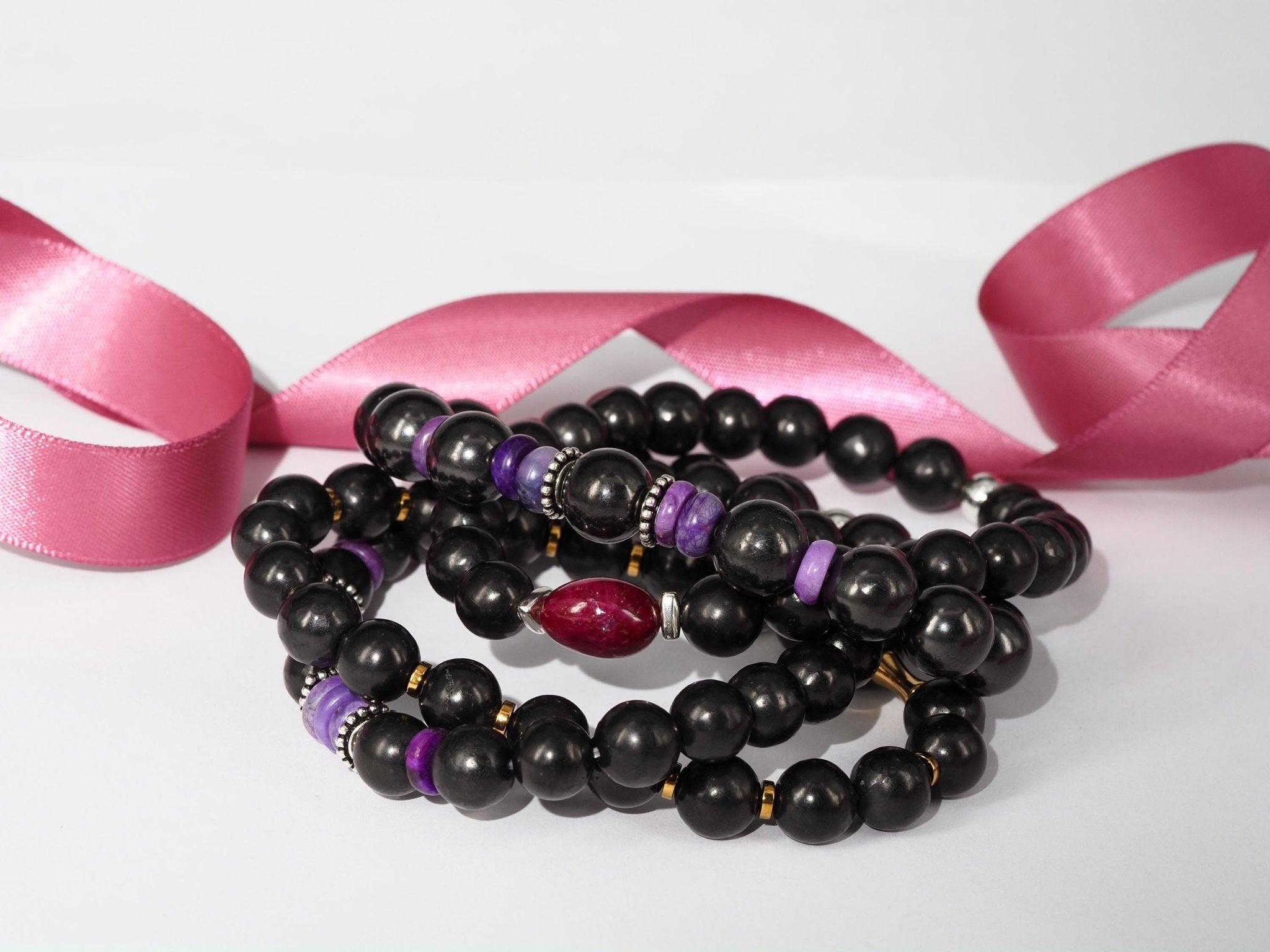 Sugilith Armband 100% Natur edles Unisex Armband aus seltenem lila Edelstein